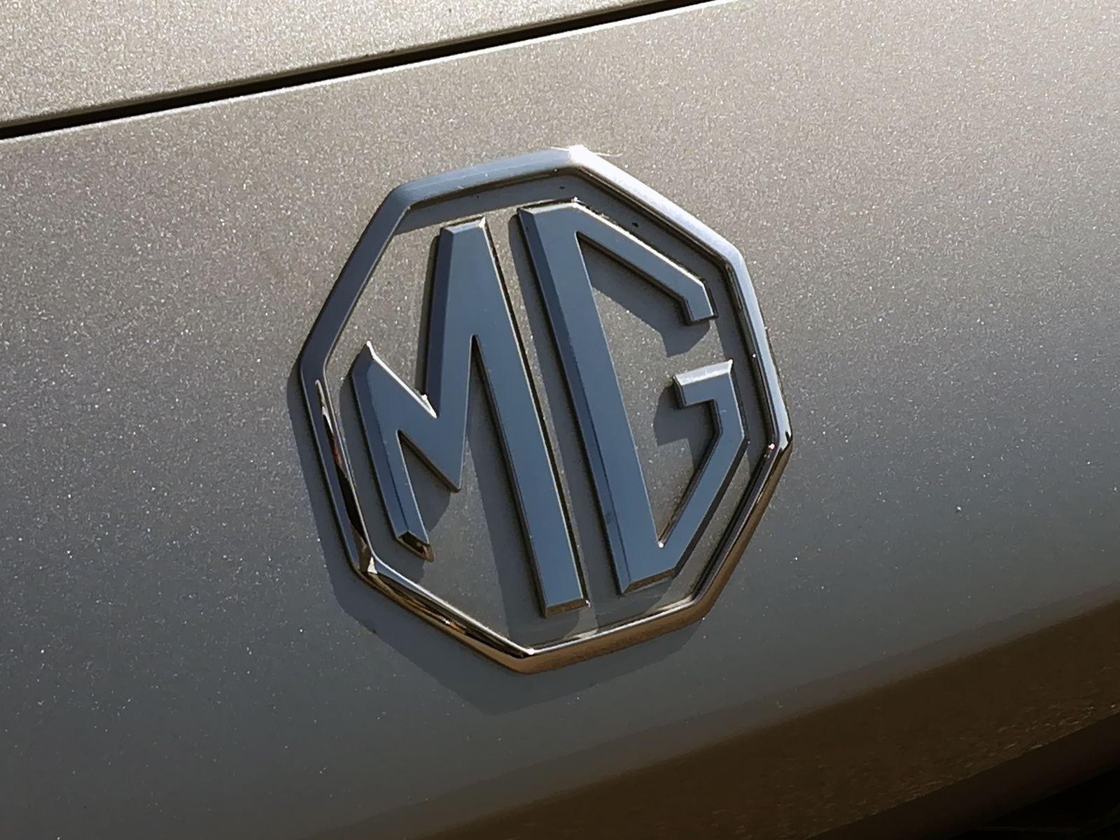 22 - Mg MG3 1.5 standard