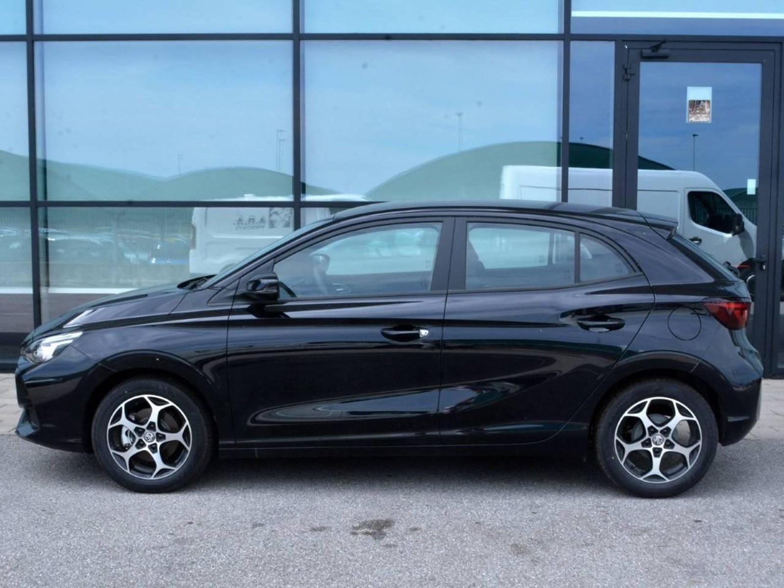 24 - Mg MG3 1.5 comfort