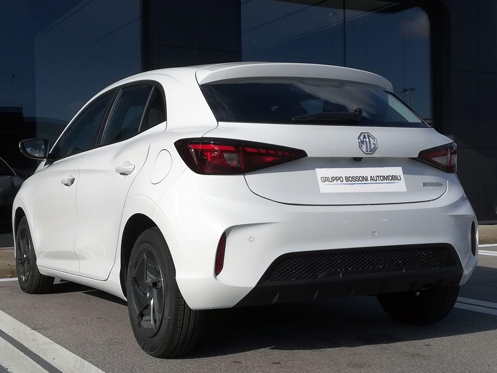 8 - Mg MG3 1.5 standard