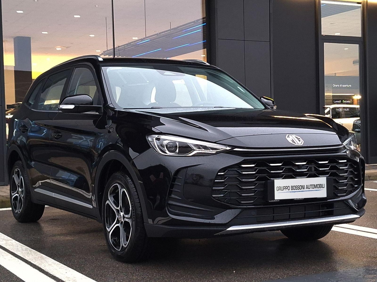 3 - Mg ZS 1.5 hybrid+ comfort auto