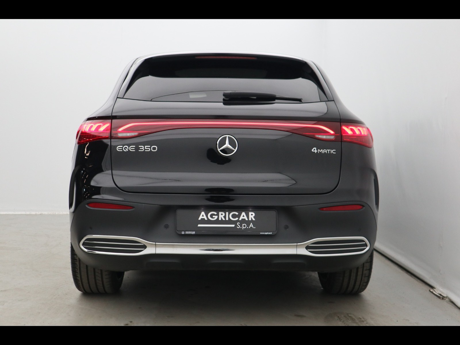 6 - Mercedes EQE suv 350 amg line premium plus 4matic