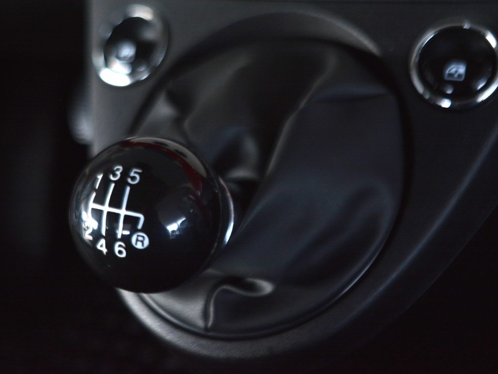 20 - Fiat 500 1.0 firefly hybrid 70cv dolcevita