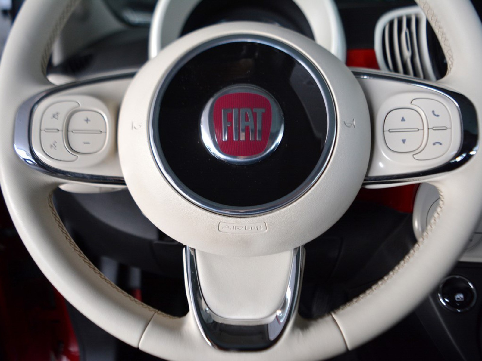 18 - Fiat 500 1.0 firefly hybrid 70cv dolcevita