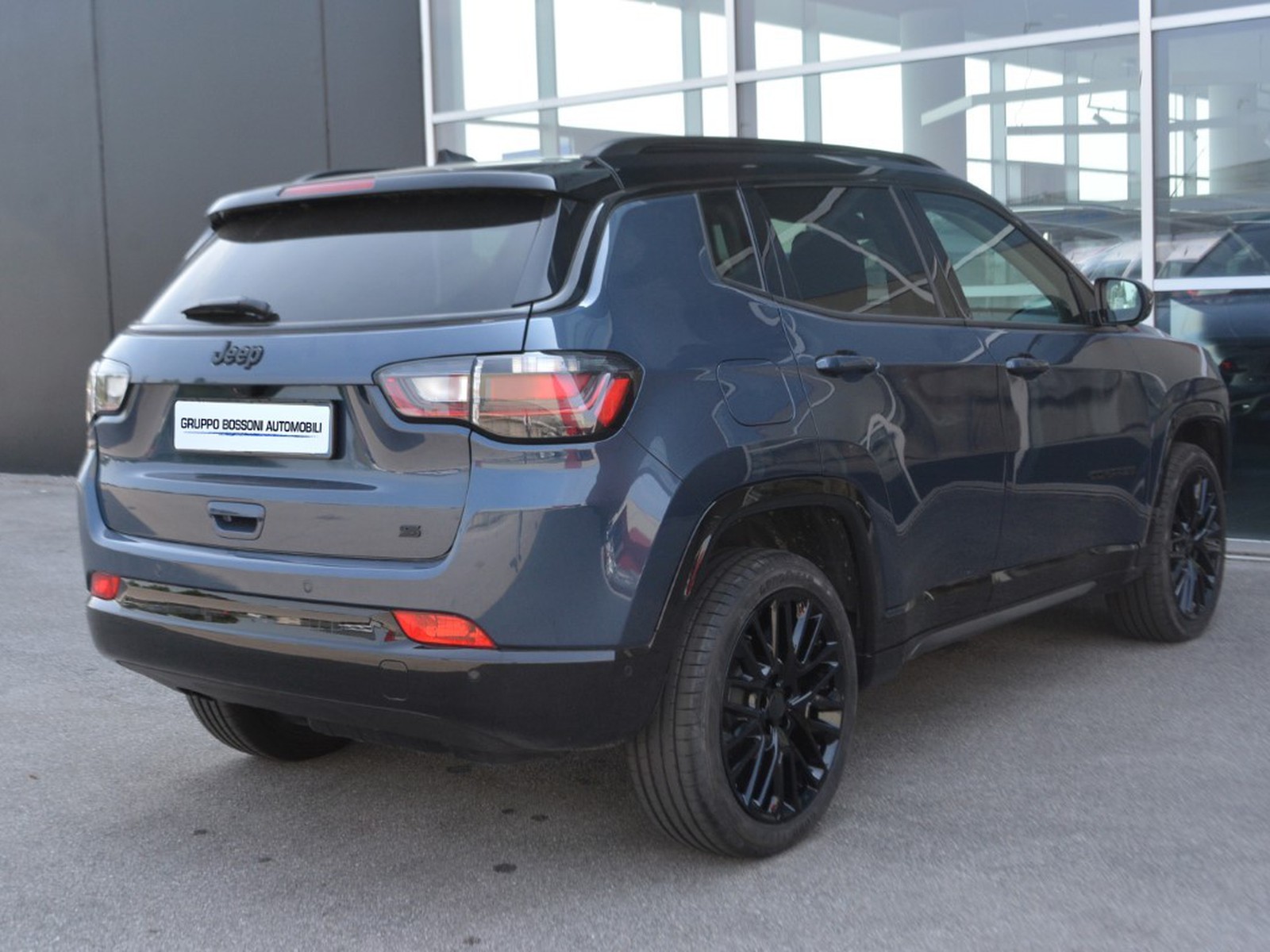 3 - Jeep Compass 1.6 multijet ii 130cv s 2wd