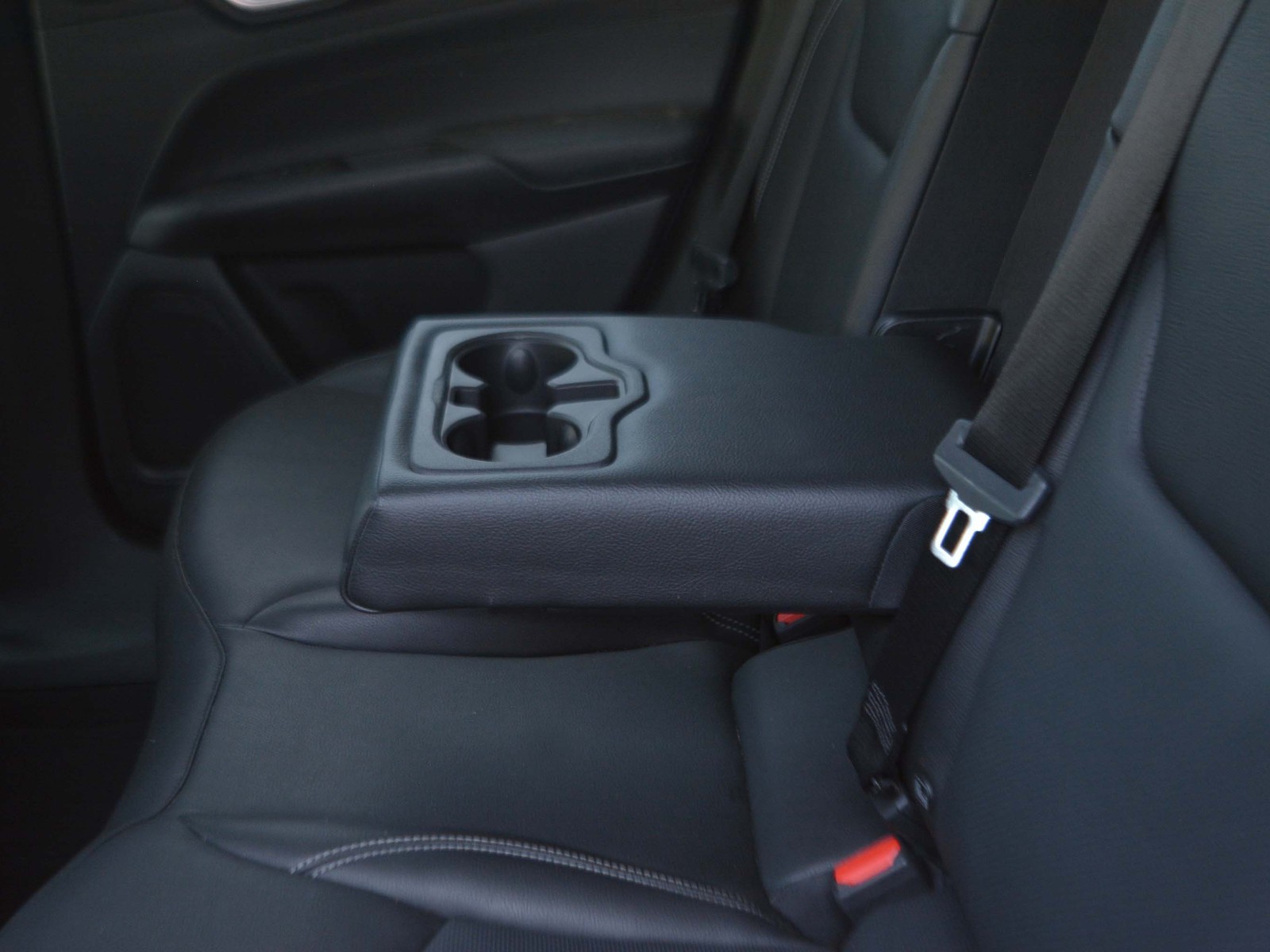 6 - Jeep Compass 1.6 multijet ii 130cv s 2wd