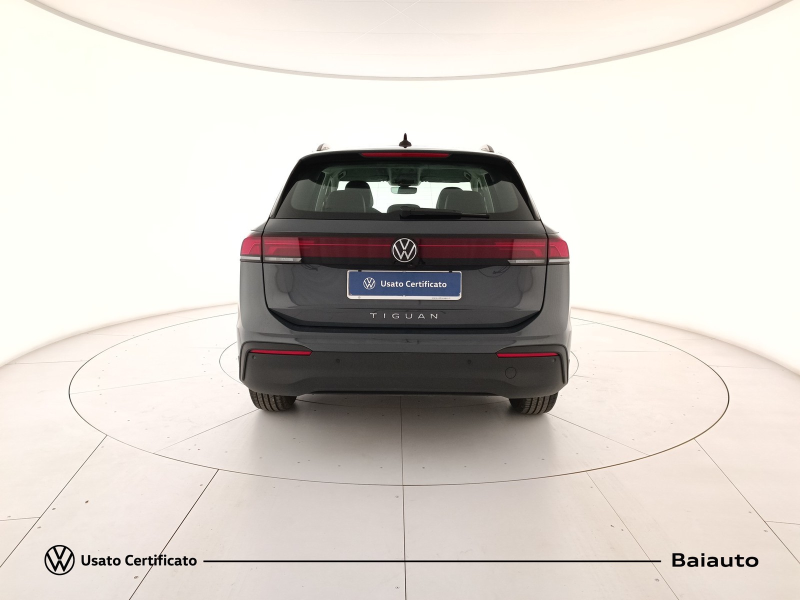 5 - Volkswagen Tiguan 2.0 tdi scr 150cv life dsg