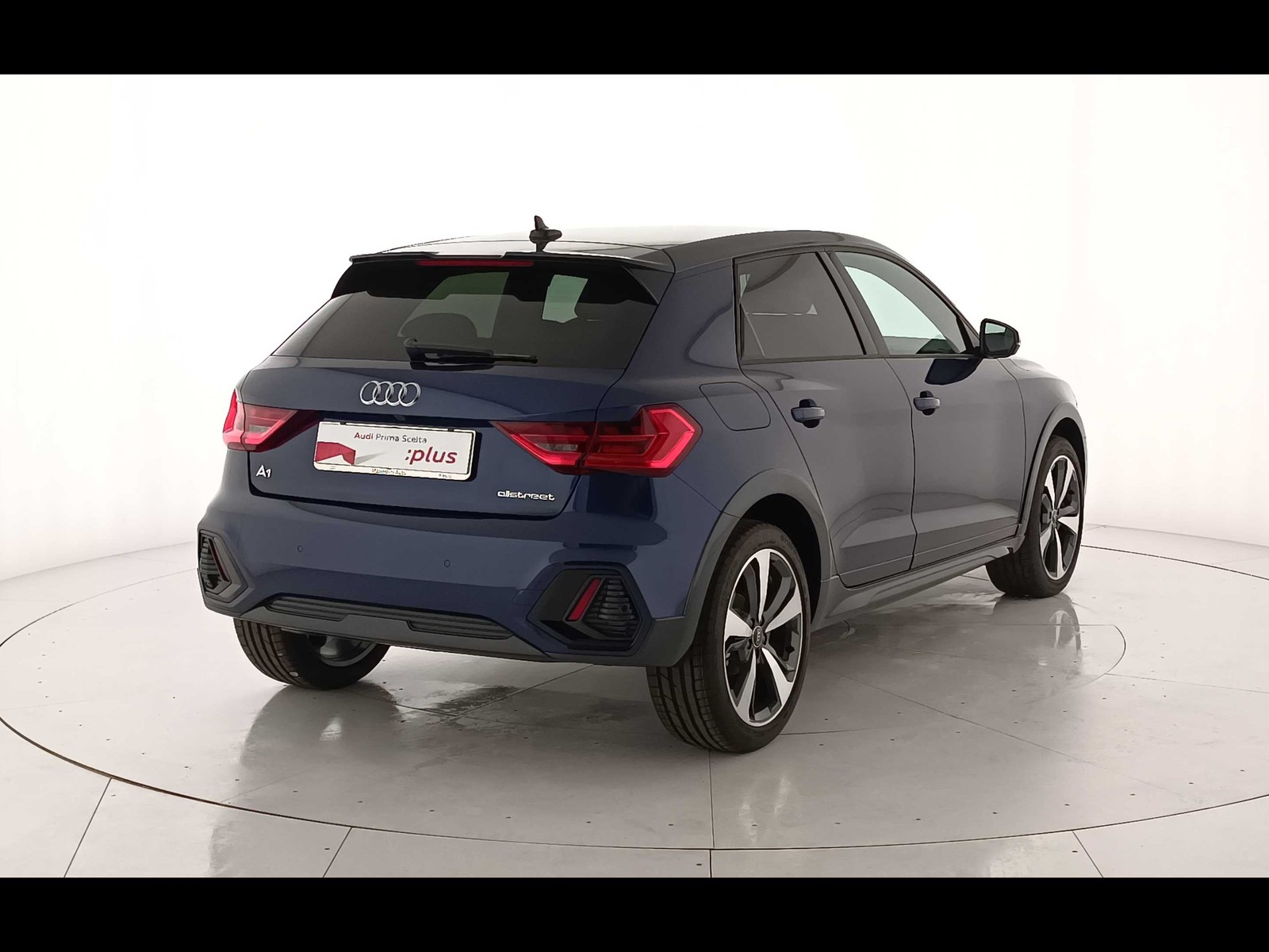 2 - Audi A1 allstreet 30 1.0 tfsi 116cv identity contrast s tronic