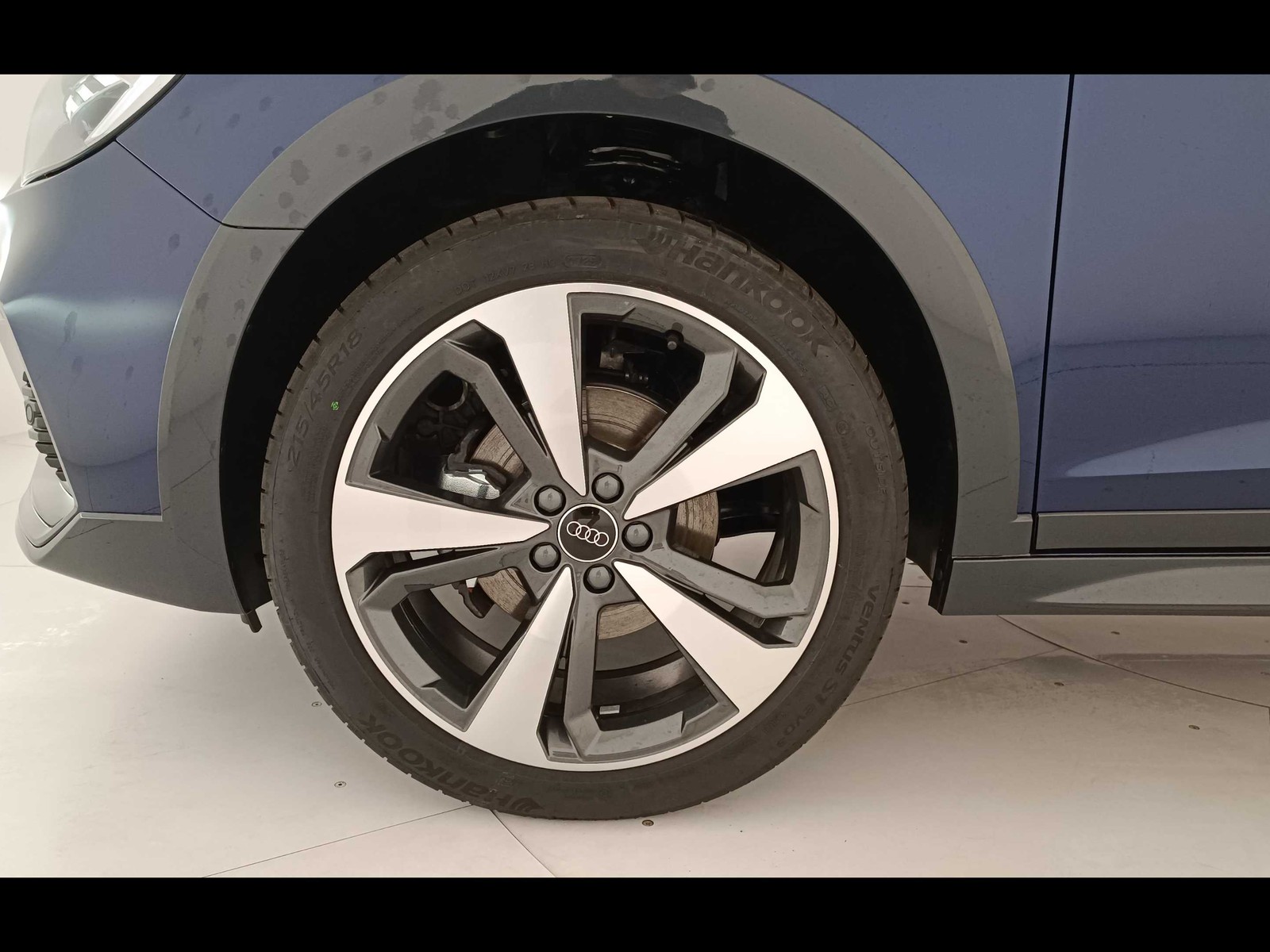 11 - Audi A1 allstreet 30 1.0 tfsi 116cv identity contrast s tronic