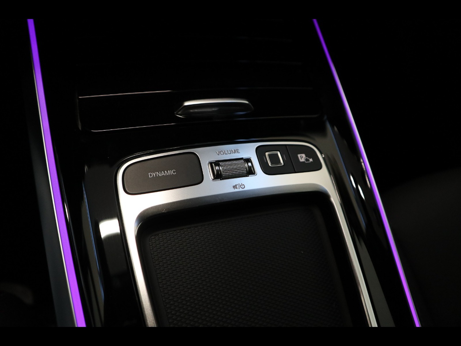 14 - Mercedes GLB 200 d progressive advanced plus 8g-dct