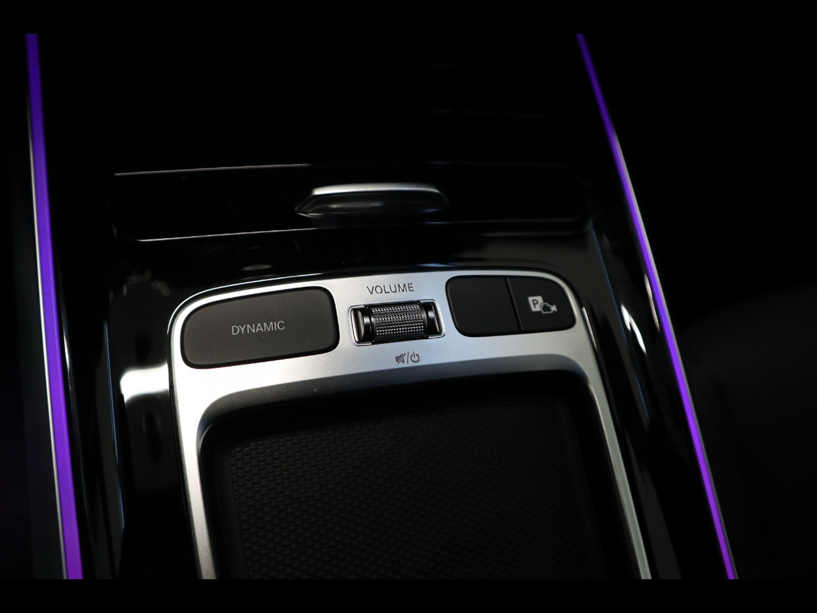 14 - Mercedes EQB 250+ progressive advanced