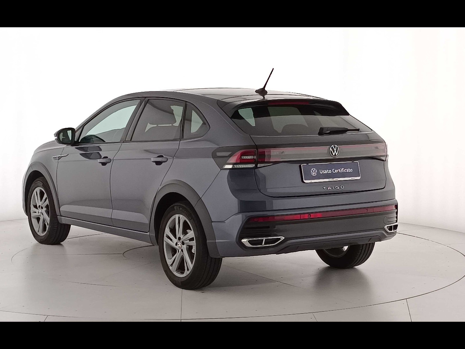 2 - Volkswagen Taigo 1.5 tsi 150cv r-line dsg