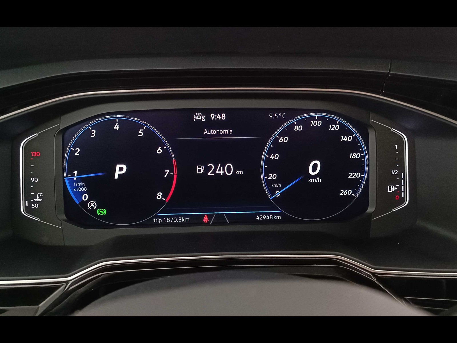 17 - Volkswagen Taigo 1.5 tsi 150cv r-line dsg