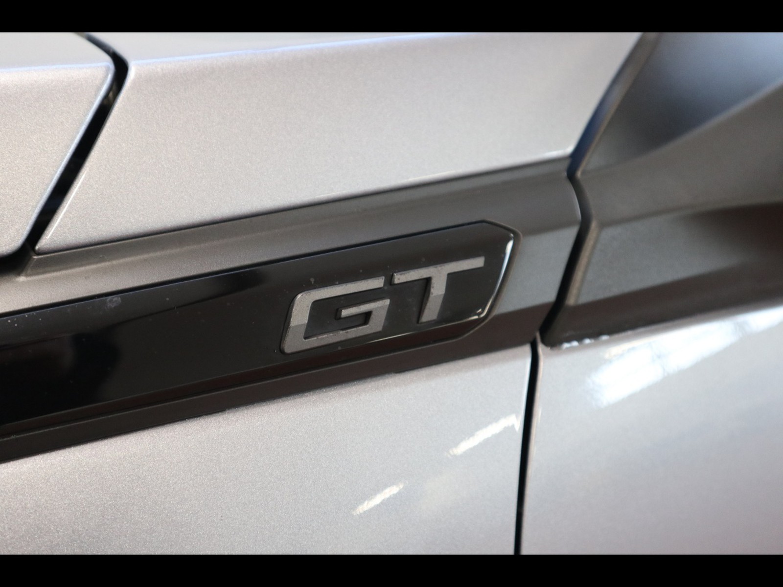 16 - Peugeot 2008 1.2 puretech 130cv gt eat8 s&s