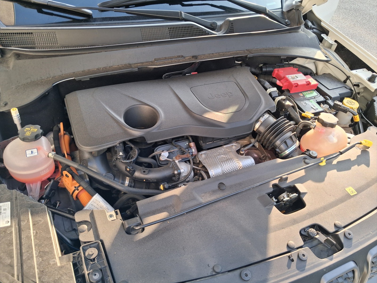 20 - Jeep Compass 1.3 turbo t4 phev trailhawk 4xe at6