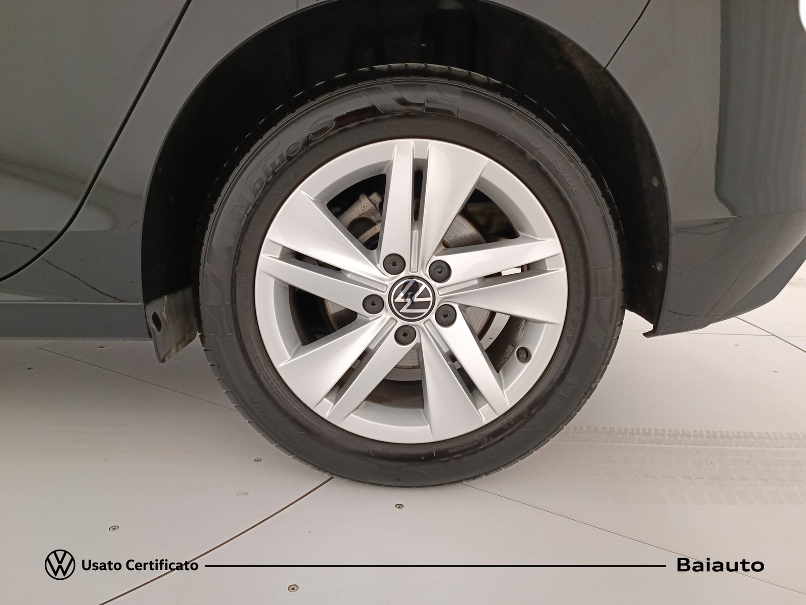 26 - Volkswagen Golf 2.0 tdi scr 115cv life