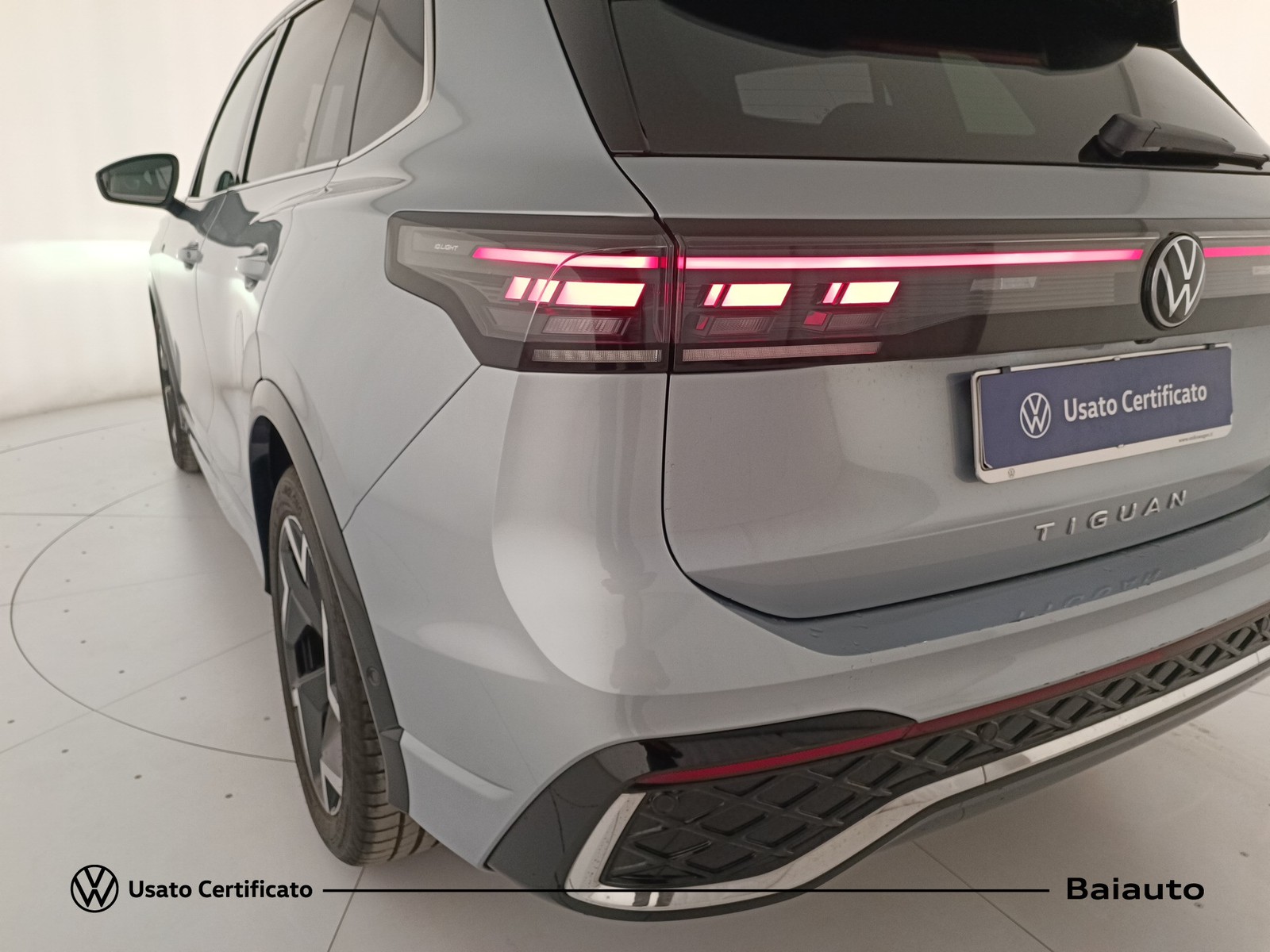 28 - Volkswagen Tiguan 2.0 tdi scr 150cv r-line dsg