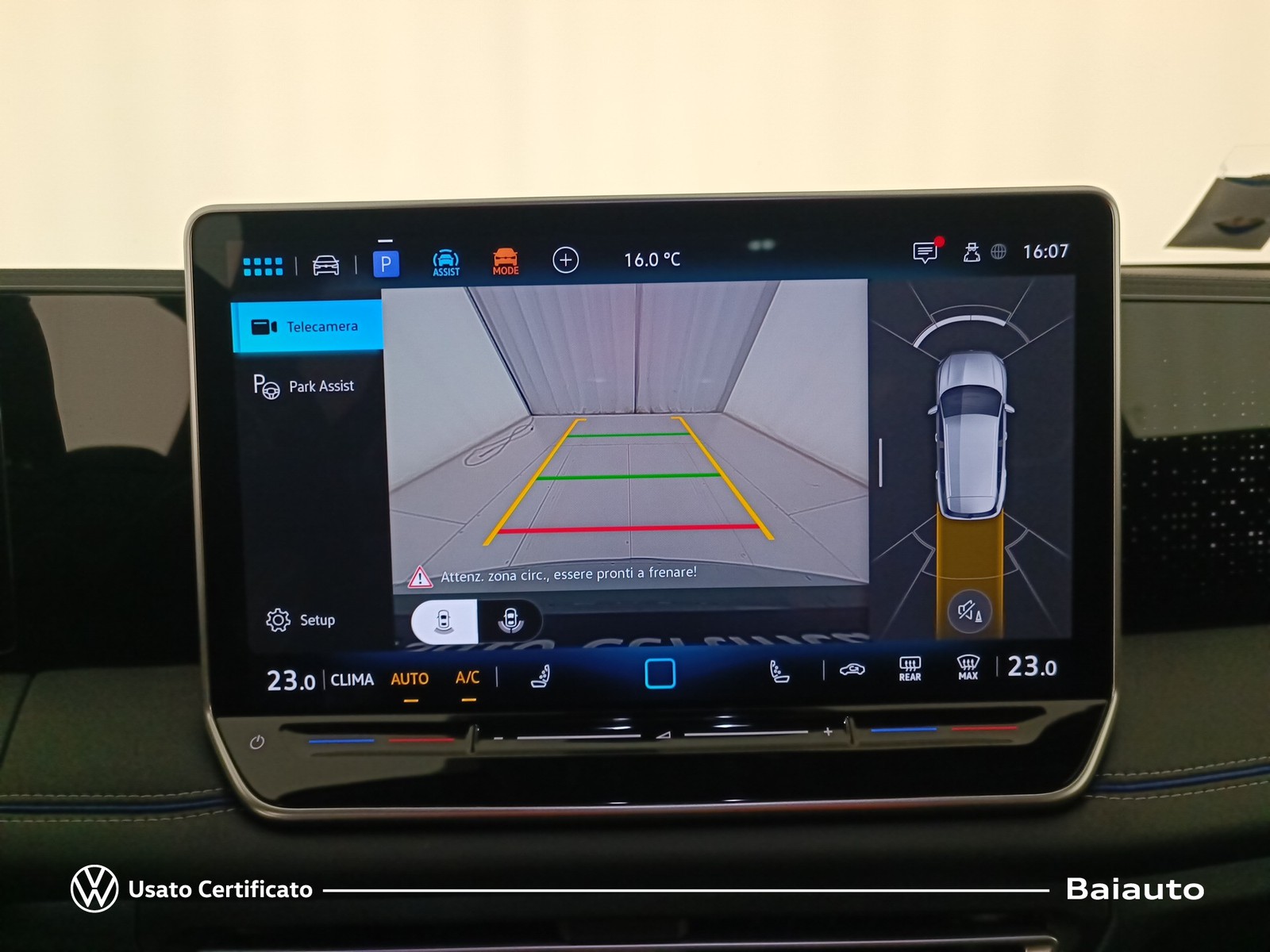 30 - Volkswagen Tiguan 2.0 tdi scr 150cv r-line dsg