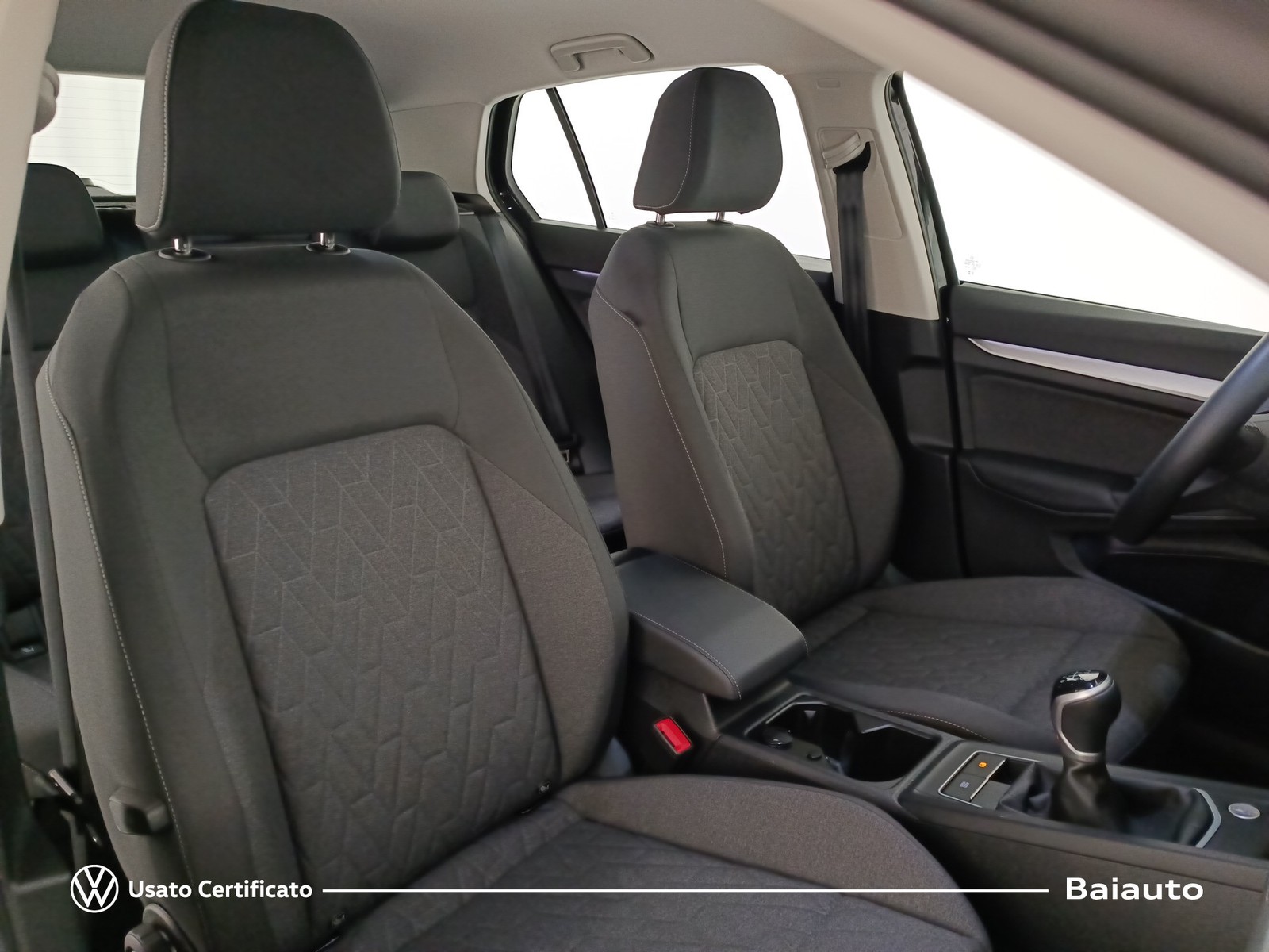 20 - Volkswagen Golf 2.0 tdi scr 115cv life