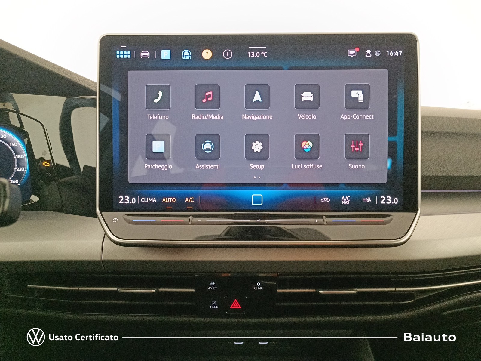 10 - Volkswagen Golf 2.0 tdi scr 115cv life