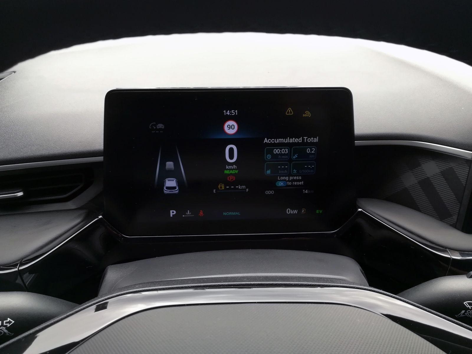 10 - Mg MG3 1.5 hybrid+ luxury