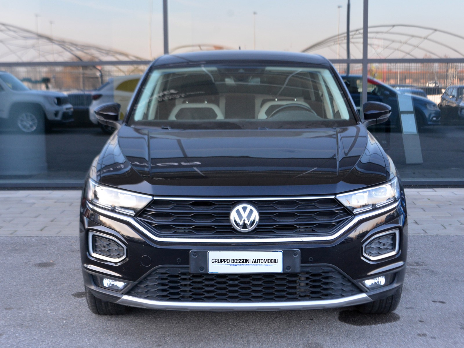 2 - Volkswagen T-Roc 1.6 tdi scr advanced