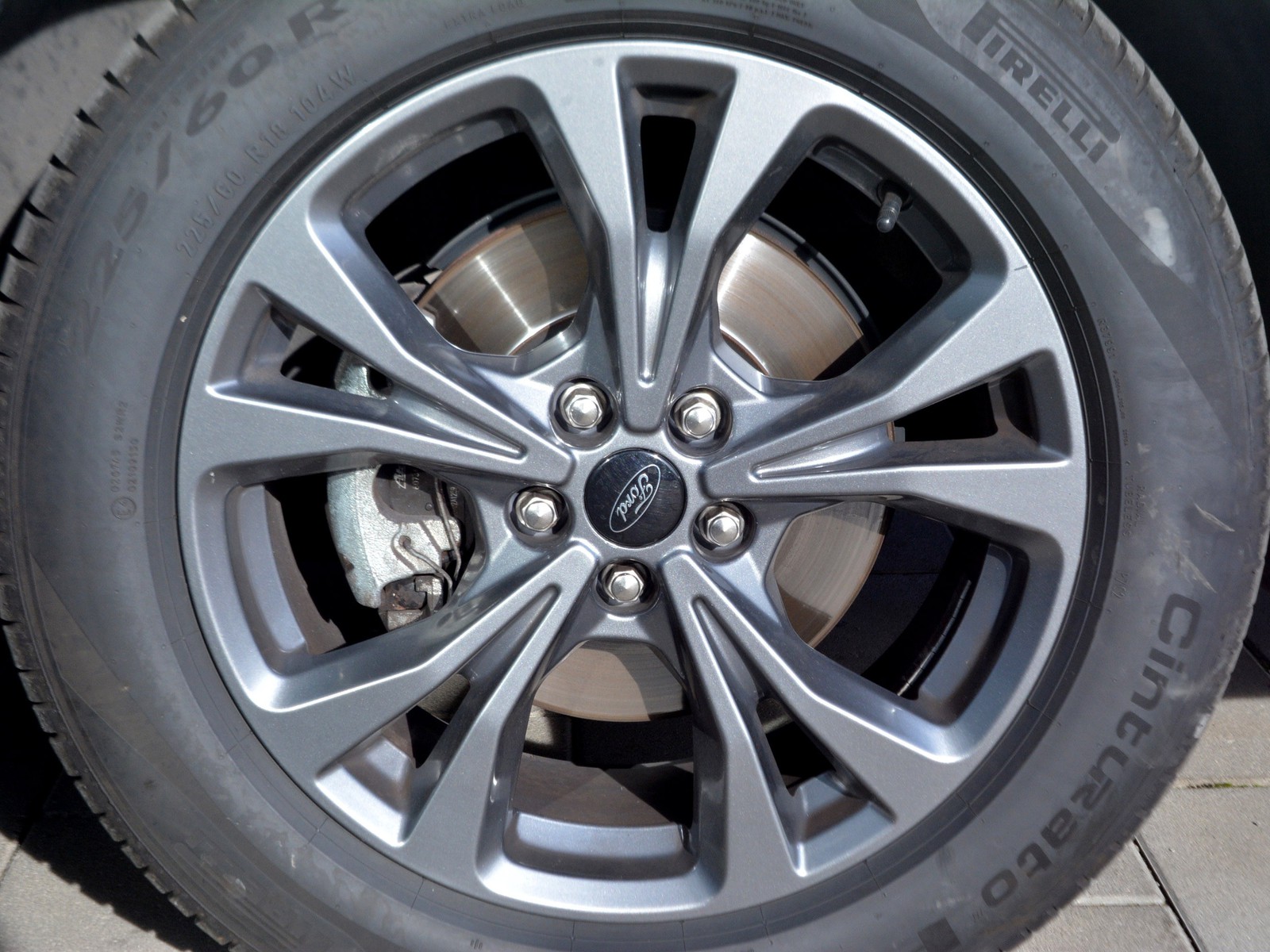 15 - Ford Kuga 1.5 ecoblue 120cv st-line 2wd auto