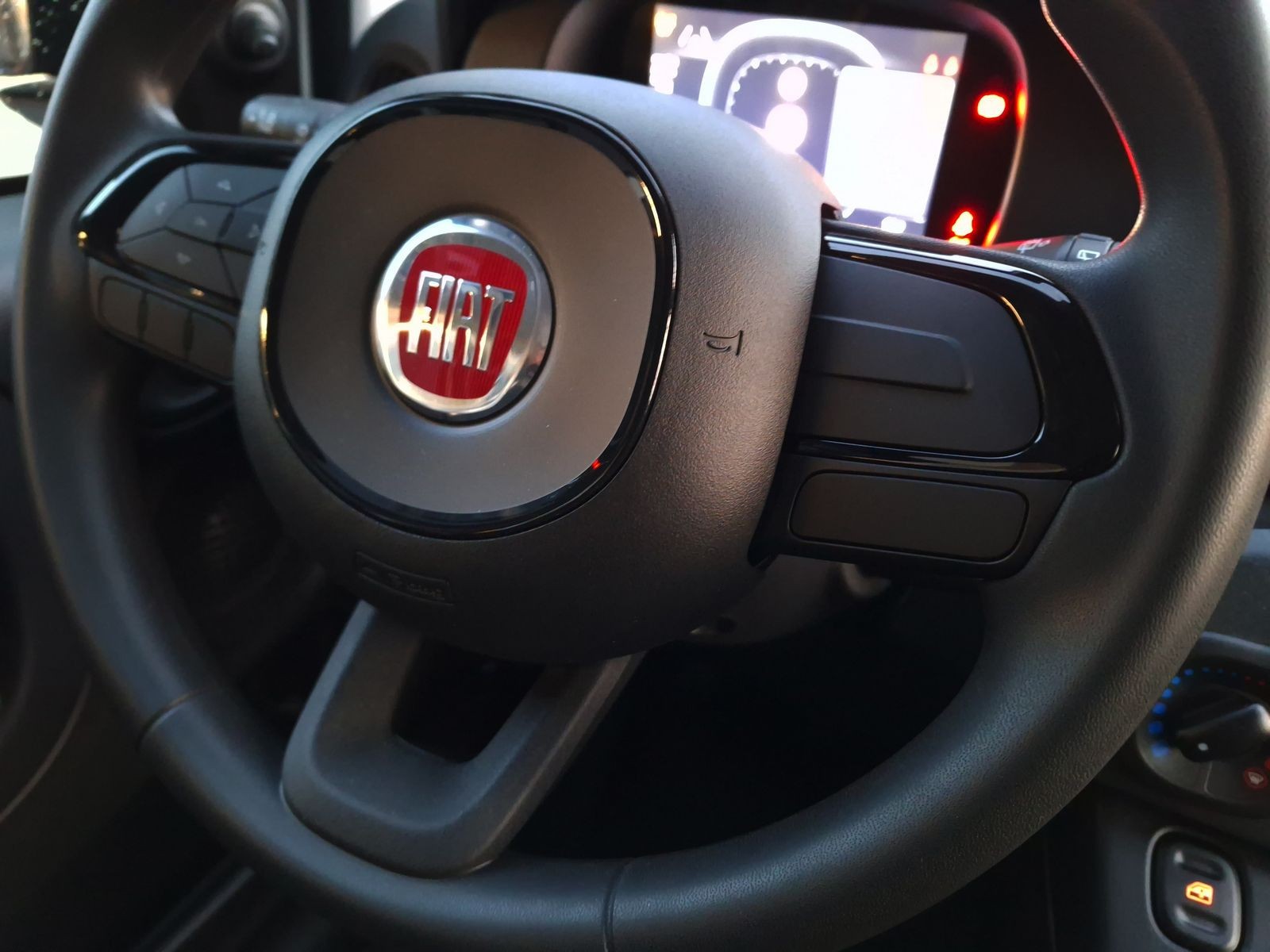 20 - Fiat Pandina 1.0 firefly hybrid 65cv pop s&s