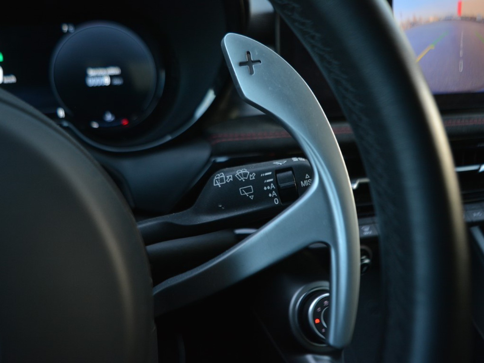 17 - Alfa Romeo Tonale 1.5 hybrid 160cv veloce tct7