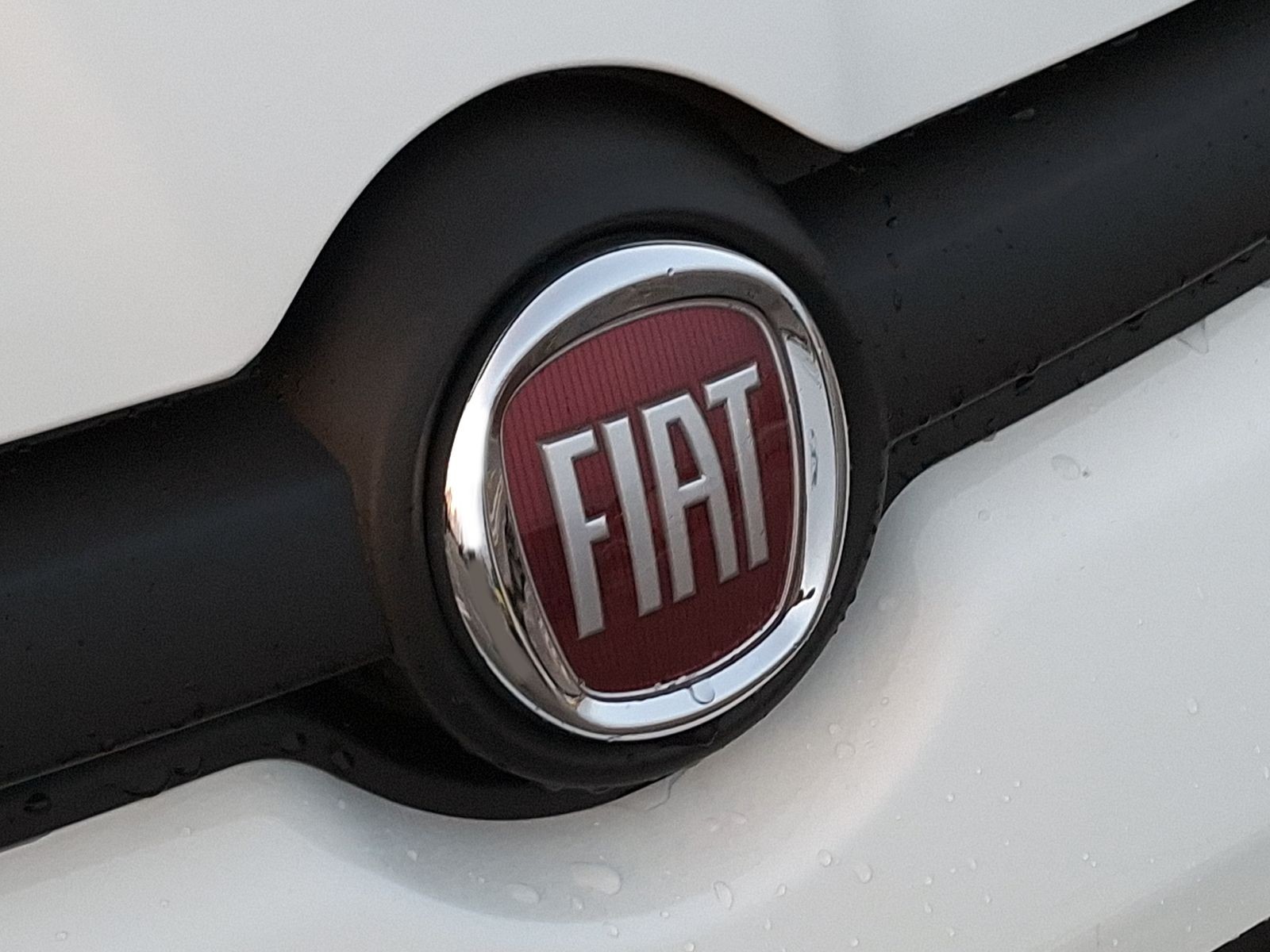 24 - Fiat Pandina 1.0 firefly hybrid 65cv pop s&s