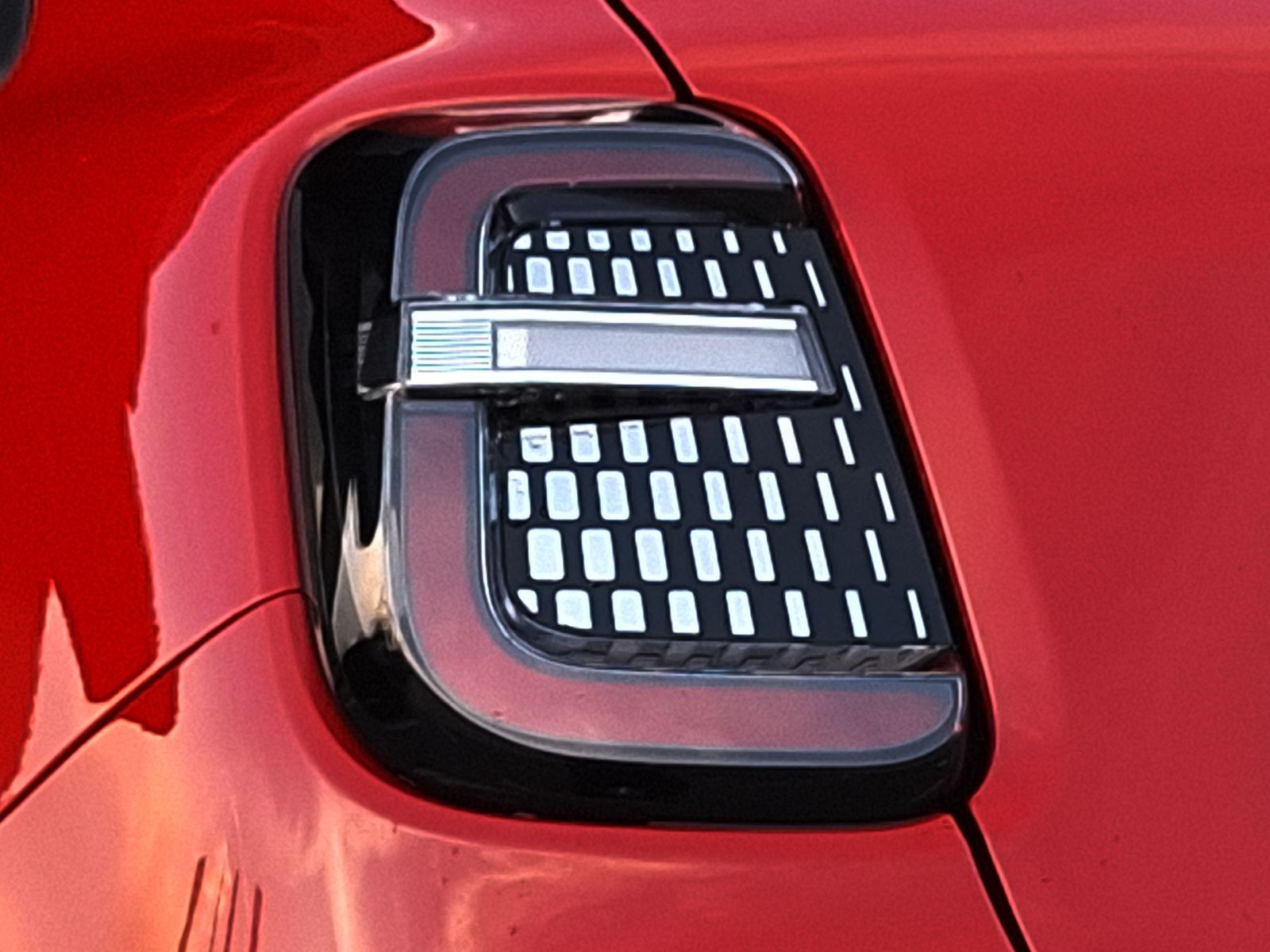 15 - Fiat 600 1.2 hybrid 110cv icon edct