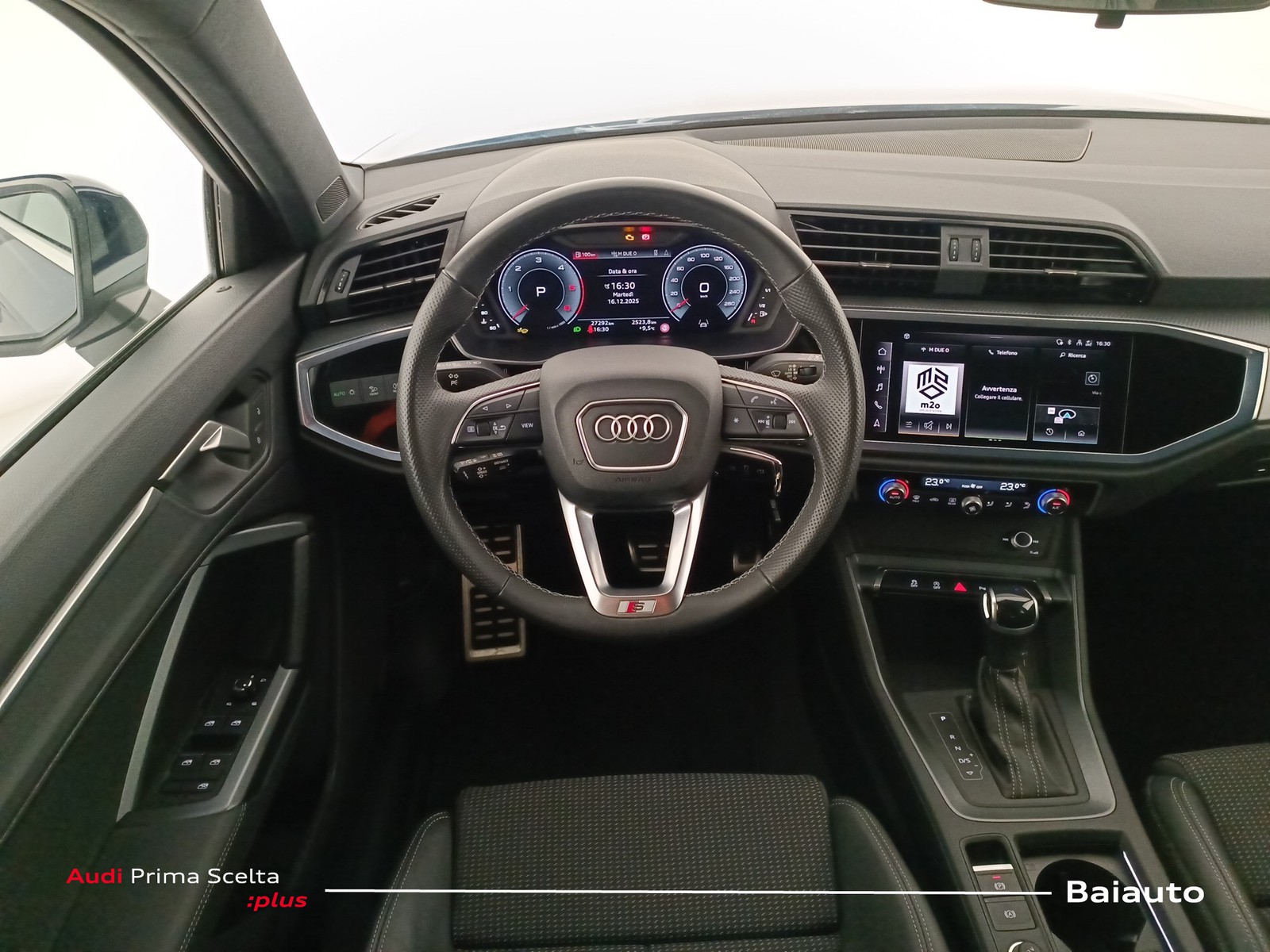 8 - Audi Q3 35 2.0 tdi s line edition s tronic