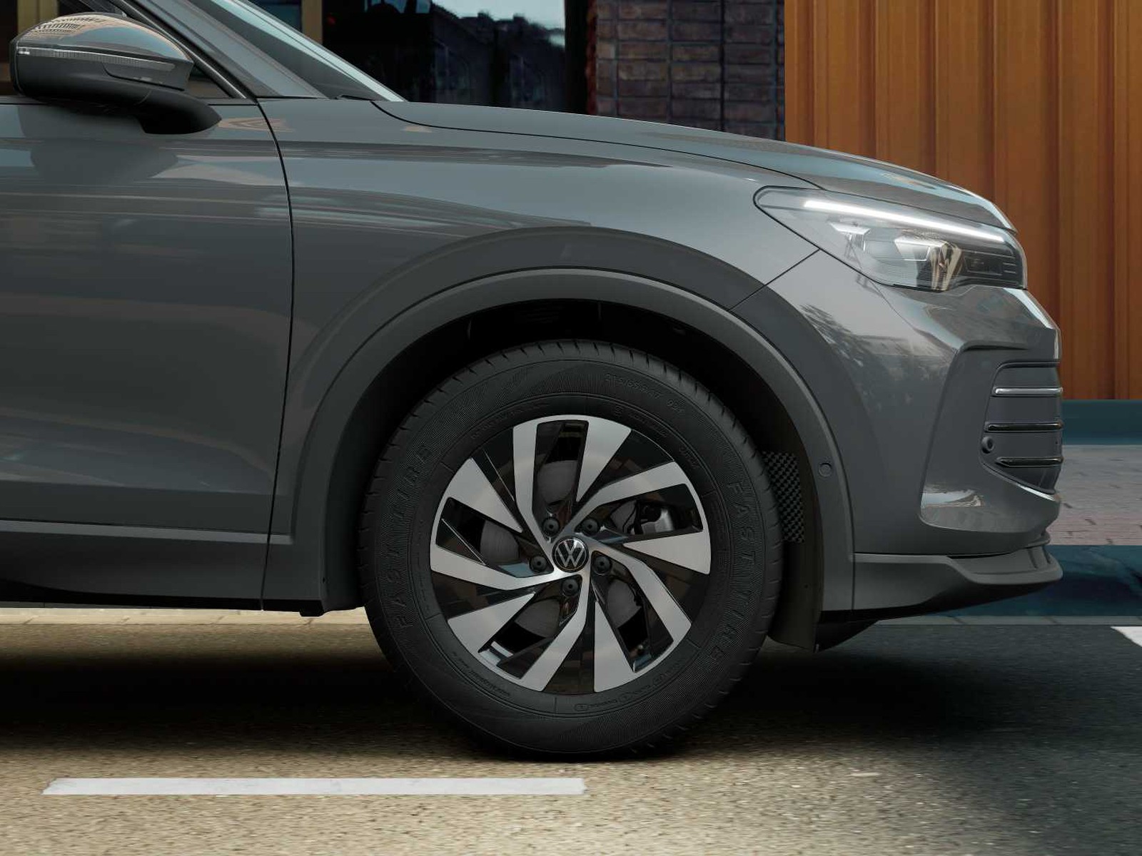 10 - Volkswagen Tiguan 1.5 etsi act 150cv edition plus dsg