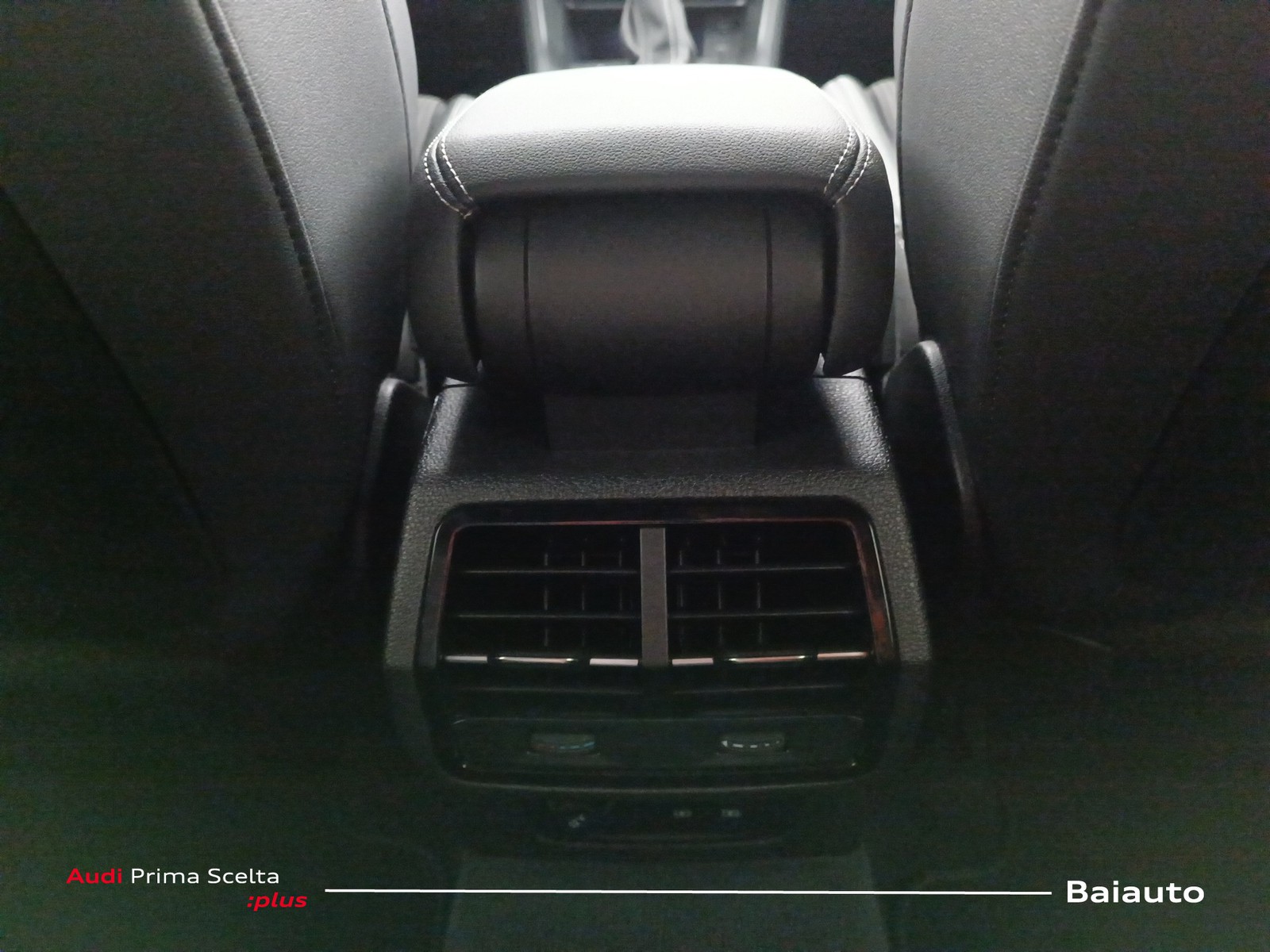 14 - Audi Q3 sportback 35 2.0 tdi s line edition s tronic