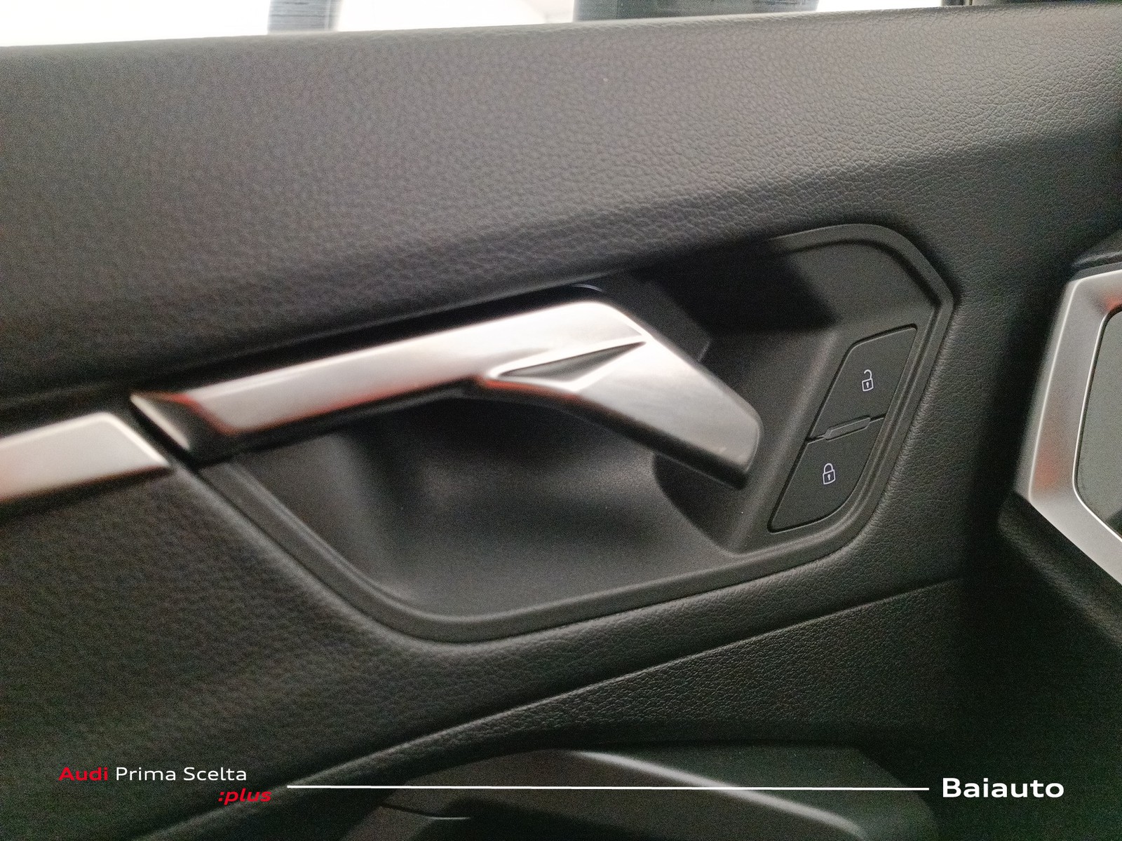 21 - Audi Q3 sportback 35 2.0 tdi s line edition s tronic