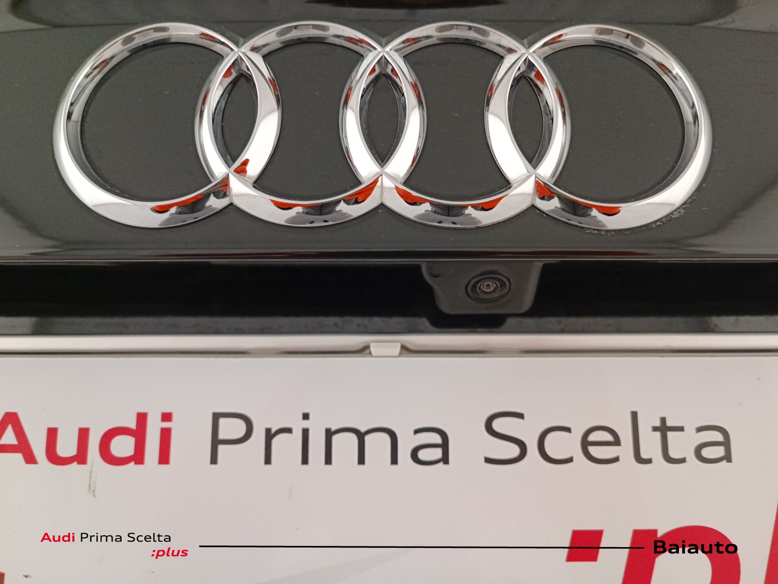 32 - Audi Q3 sportback 35 2.0 tdi s line edition s tronic