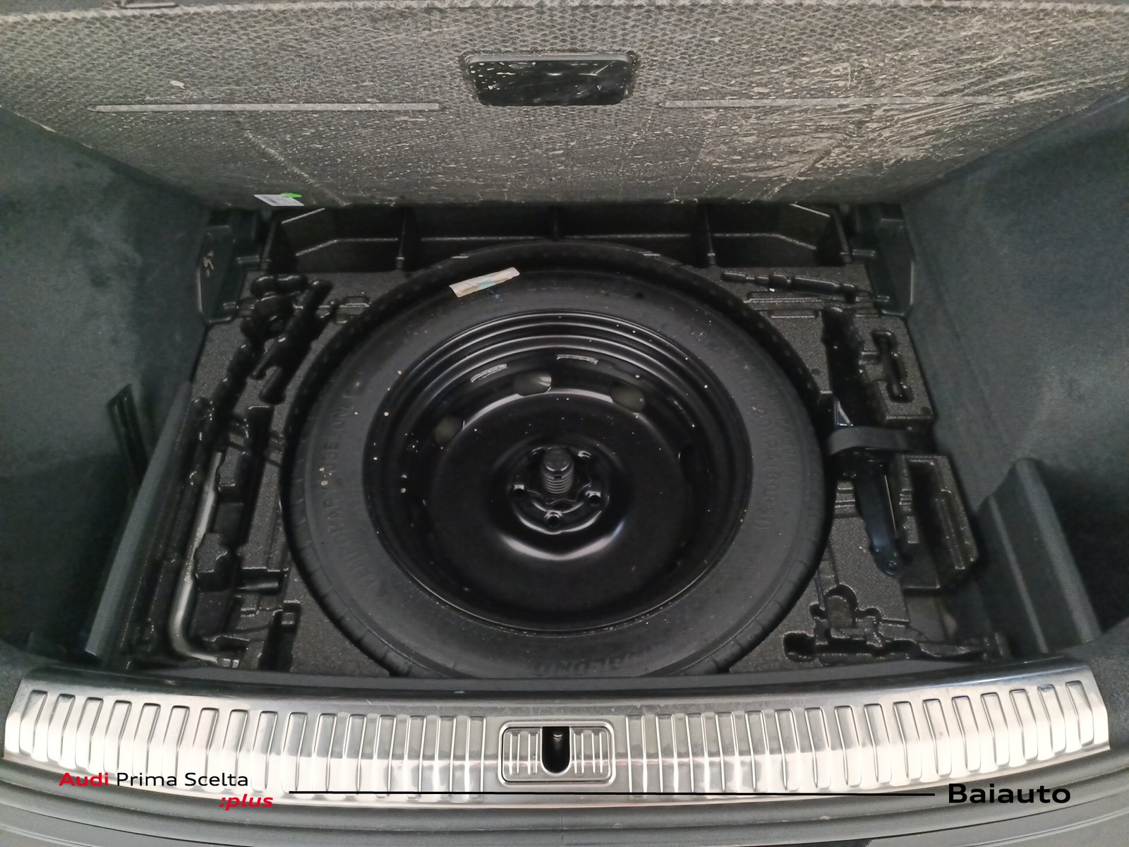 34 - Audi Q3 sportback 35 2.0 tdi s line edition s tronic