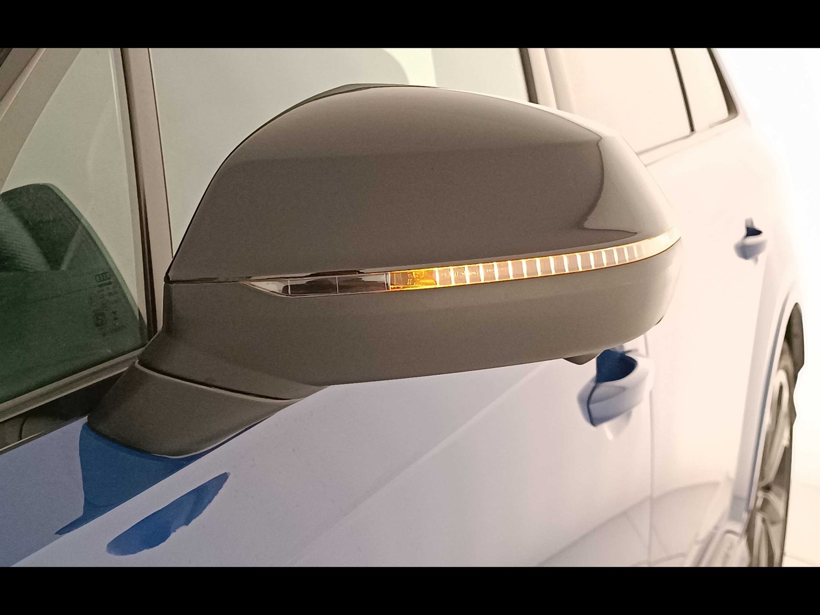 46 - Audi Q7 3.0 v6 tdi mhev 286cv s line edition quattro tiptronic 7p.ti