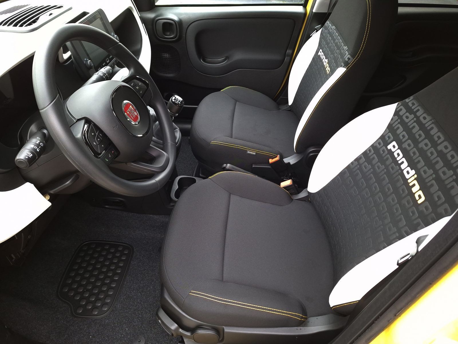 11 - Fiat Pandina cross 1.0 firefly hybrid 65cv cross s&s