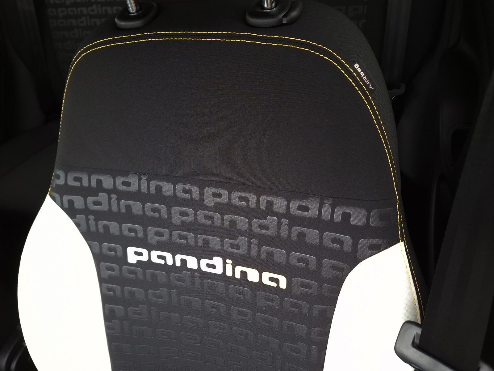 22 - Fiat Pandina cross 1.0 firefly hybrid 65cv cross s&s