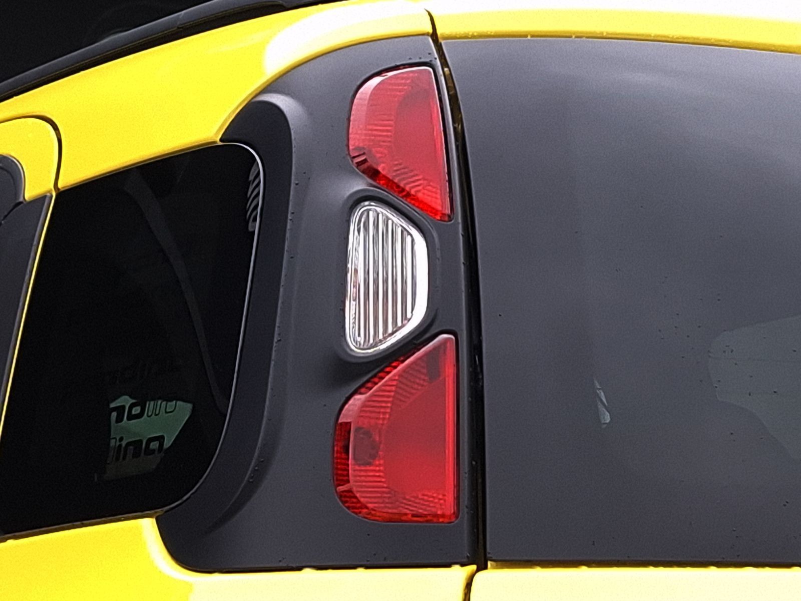 15 - Fiat Pandina cross 1.0 firefly hybrid 65cv cross s&s