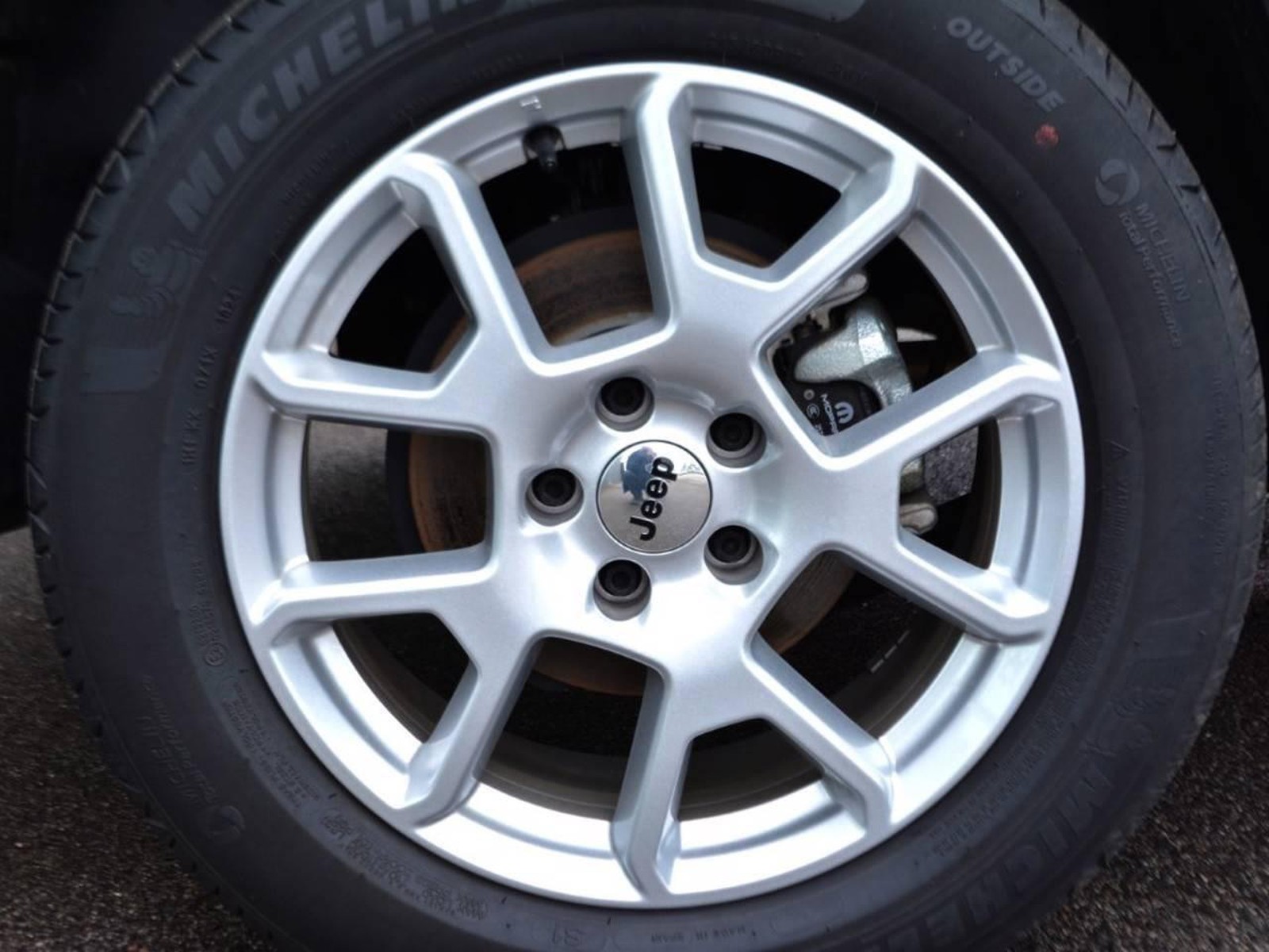 15 - Jeep Renegade 1.5 turbo t4 mhev altitude 2wd dct