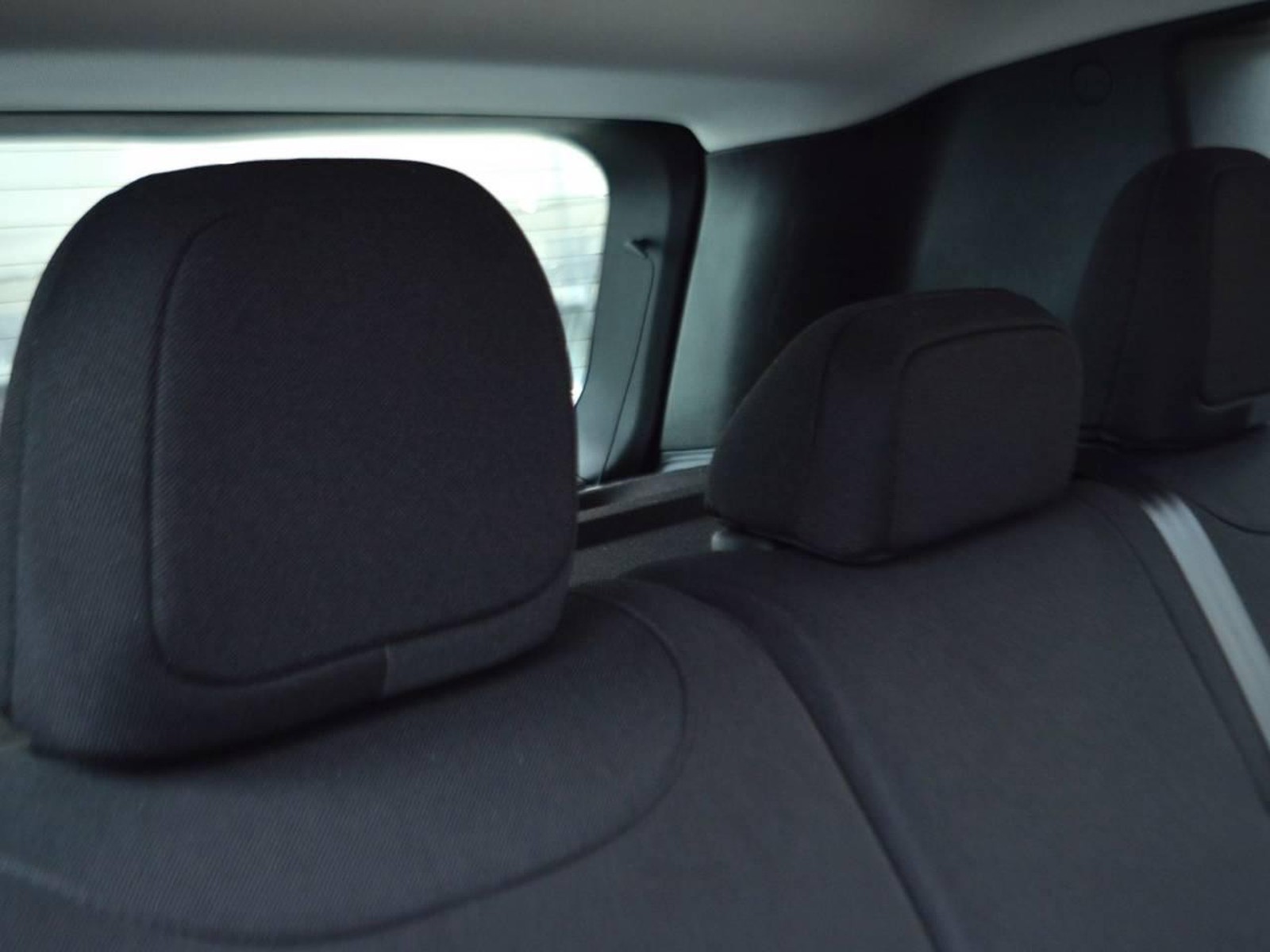 6 - Jeep Renegade 1.5 turbo t4 mhev altitude 2wd dct