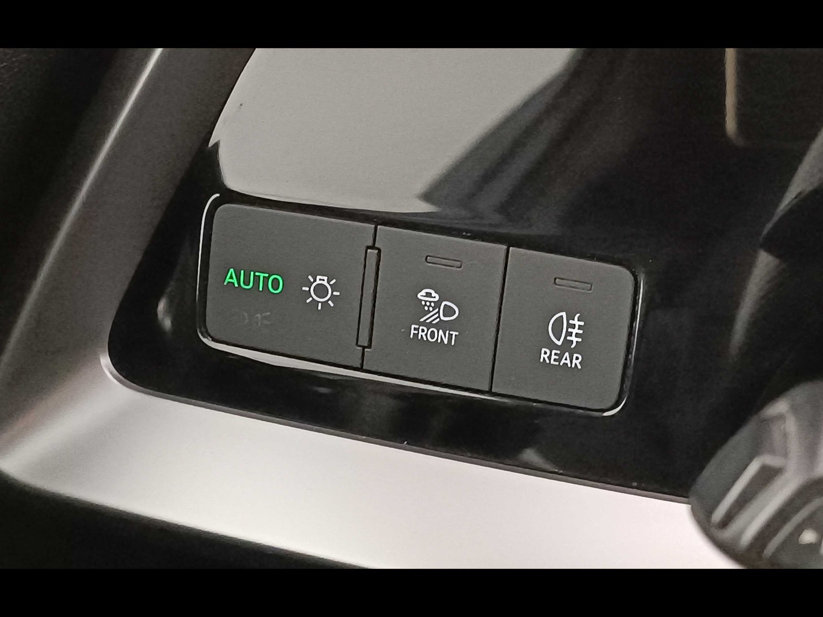 12 - Audi A3 sportback 40 2.0 tdi s line edition quattro s tronic