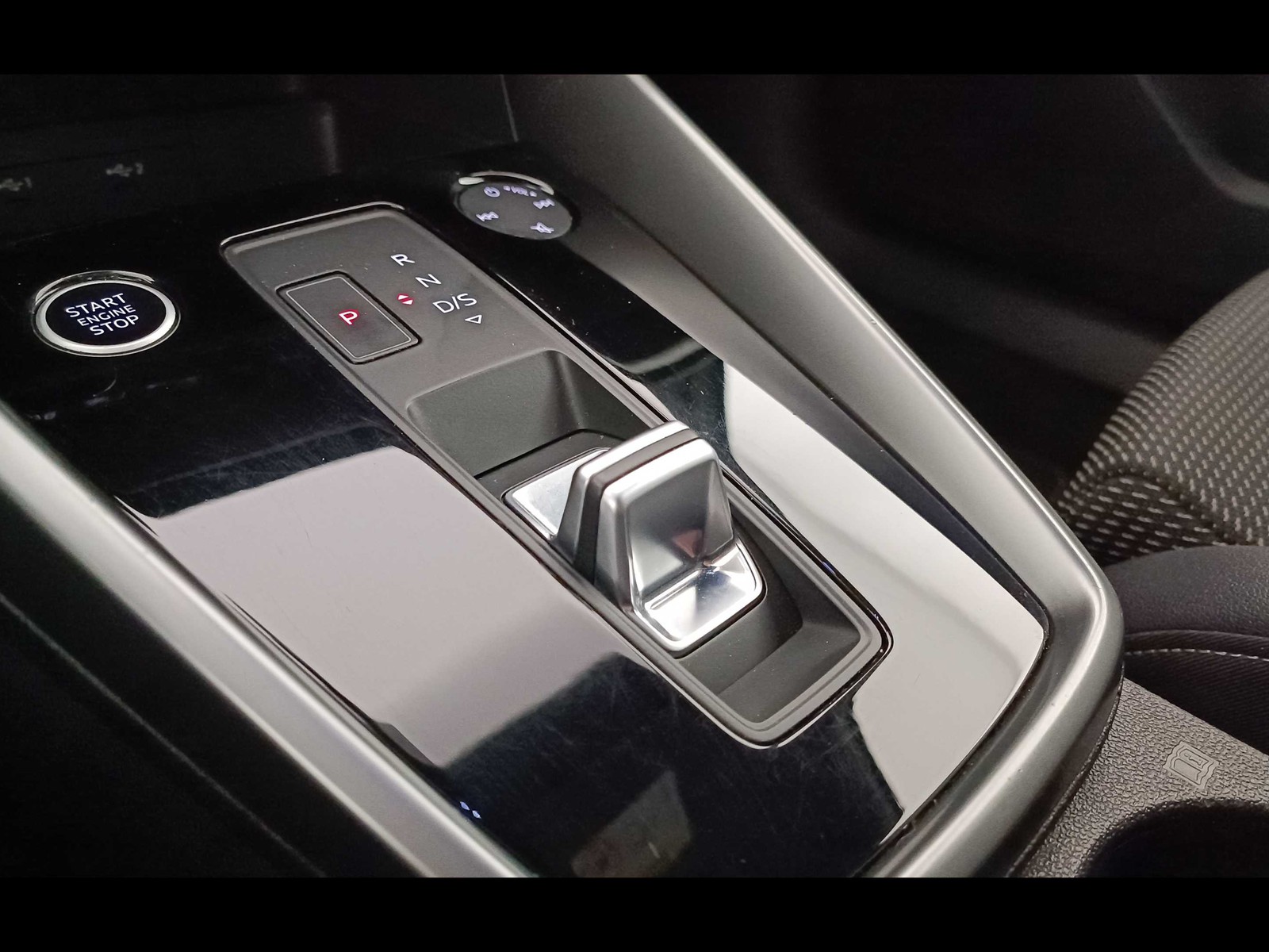 5 - Audi A3 sportback 40 2.0 tdi s line edition quattro s tronic