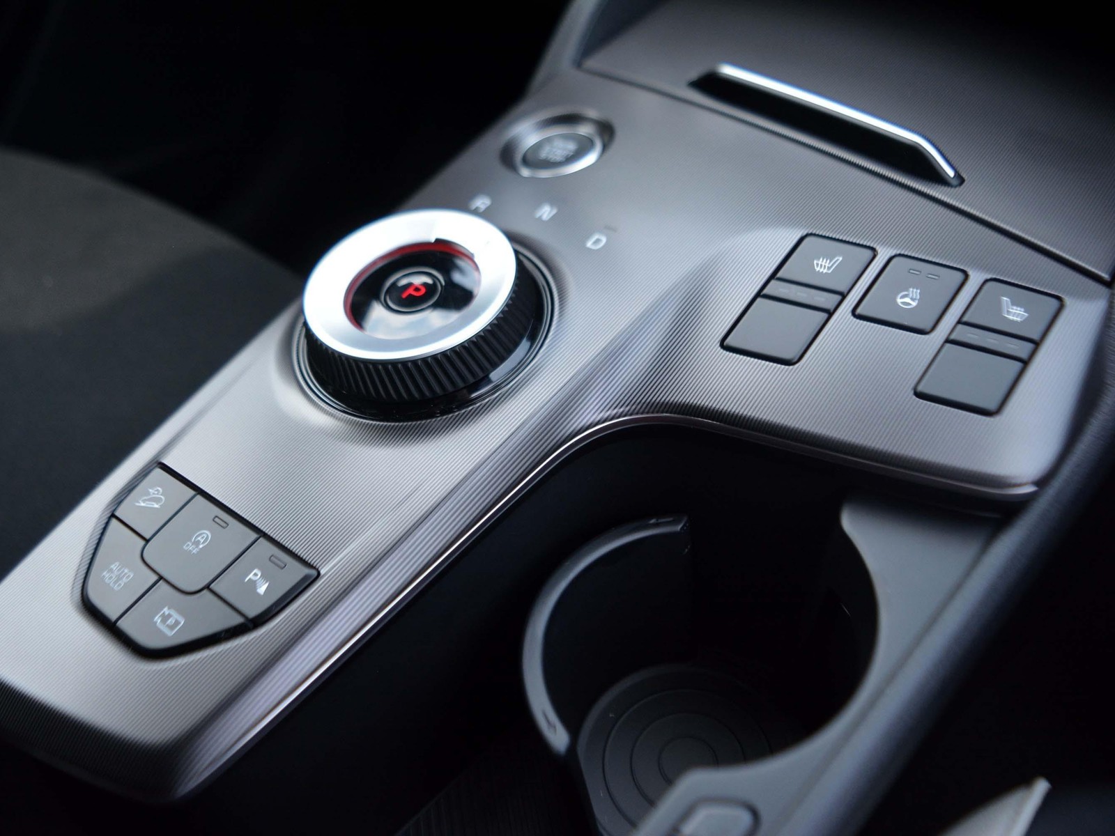 12 - Kia Sportage 1.6 crdi mhev gt-line sunroof pack dct7