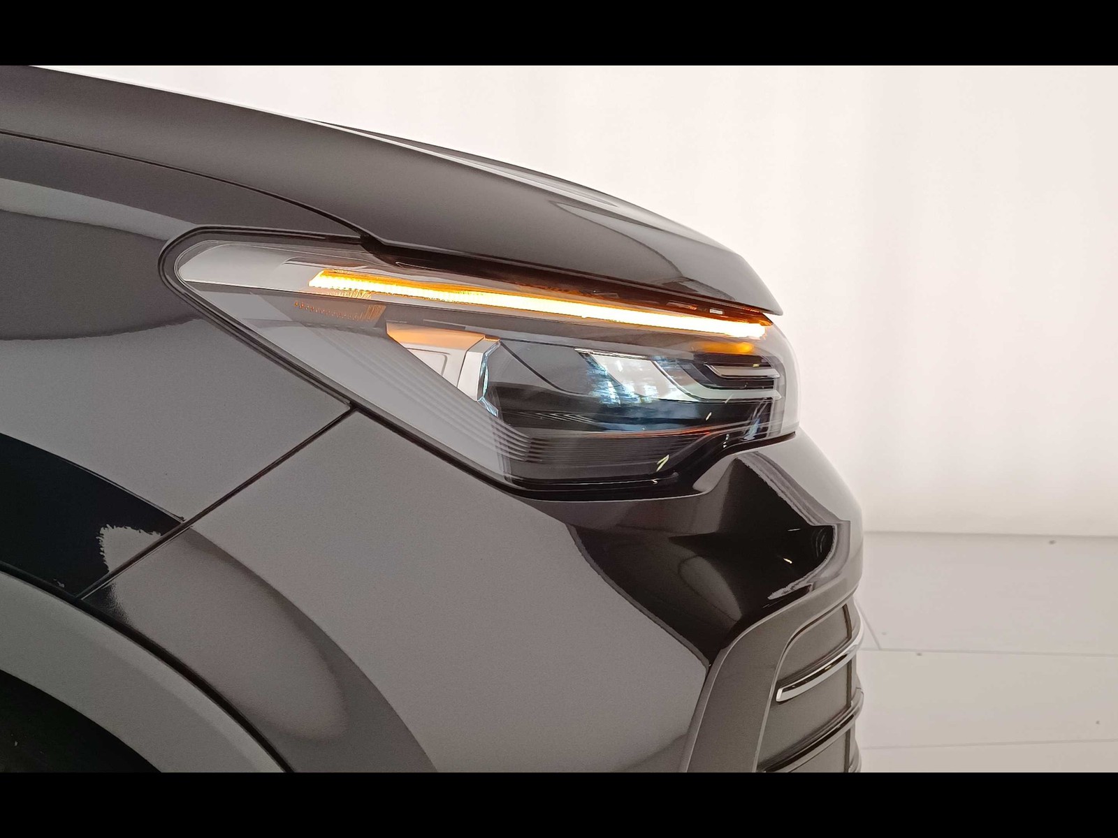 41 - Volkswagen Tiguan 2.0 tdi scr 150cv life dsg