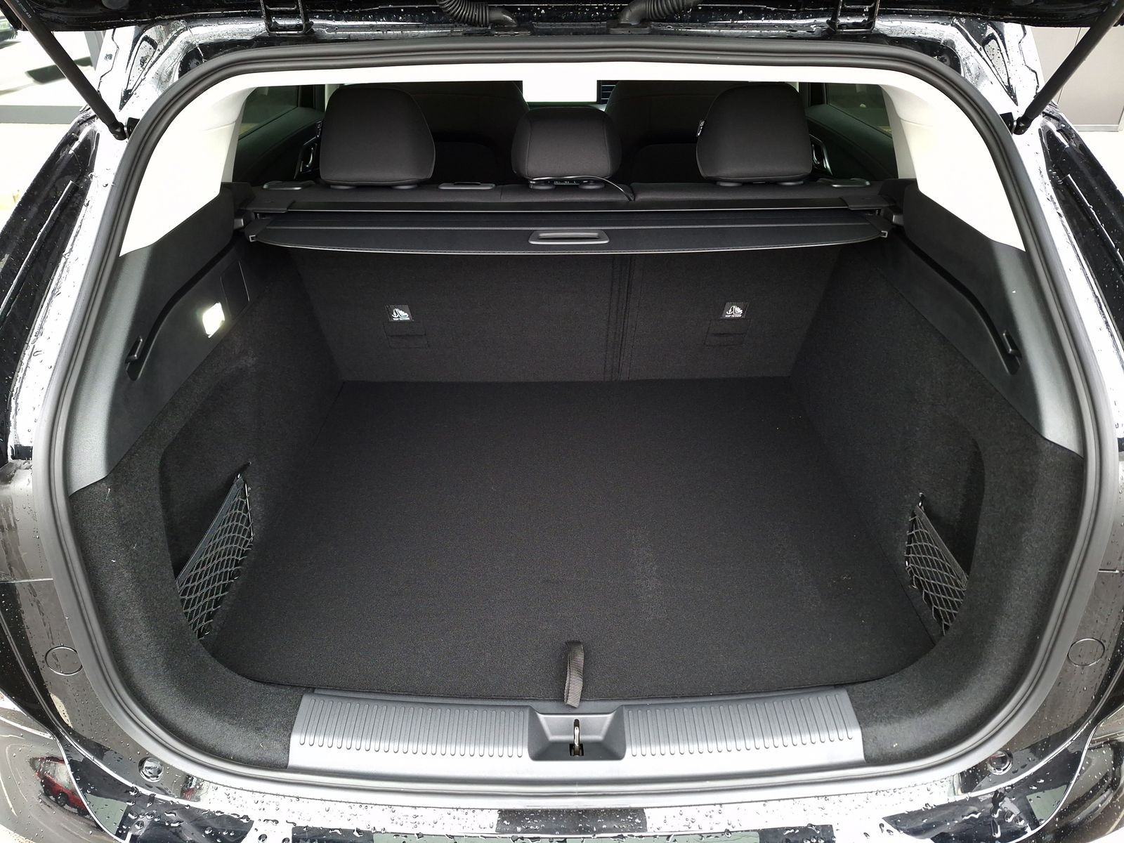 6 - Mg HS 1.5 phev comfort auto