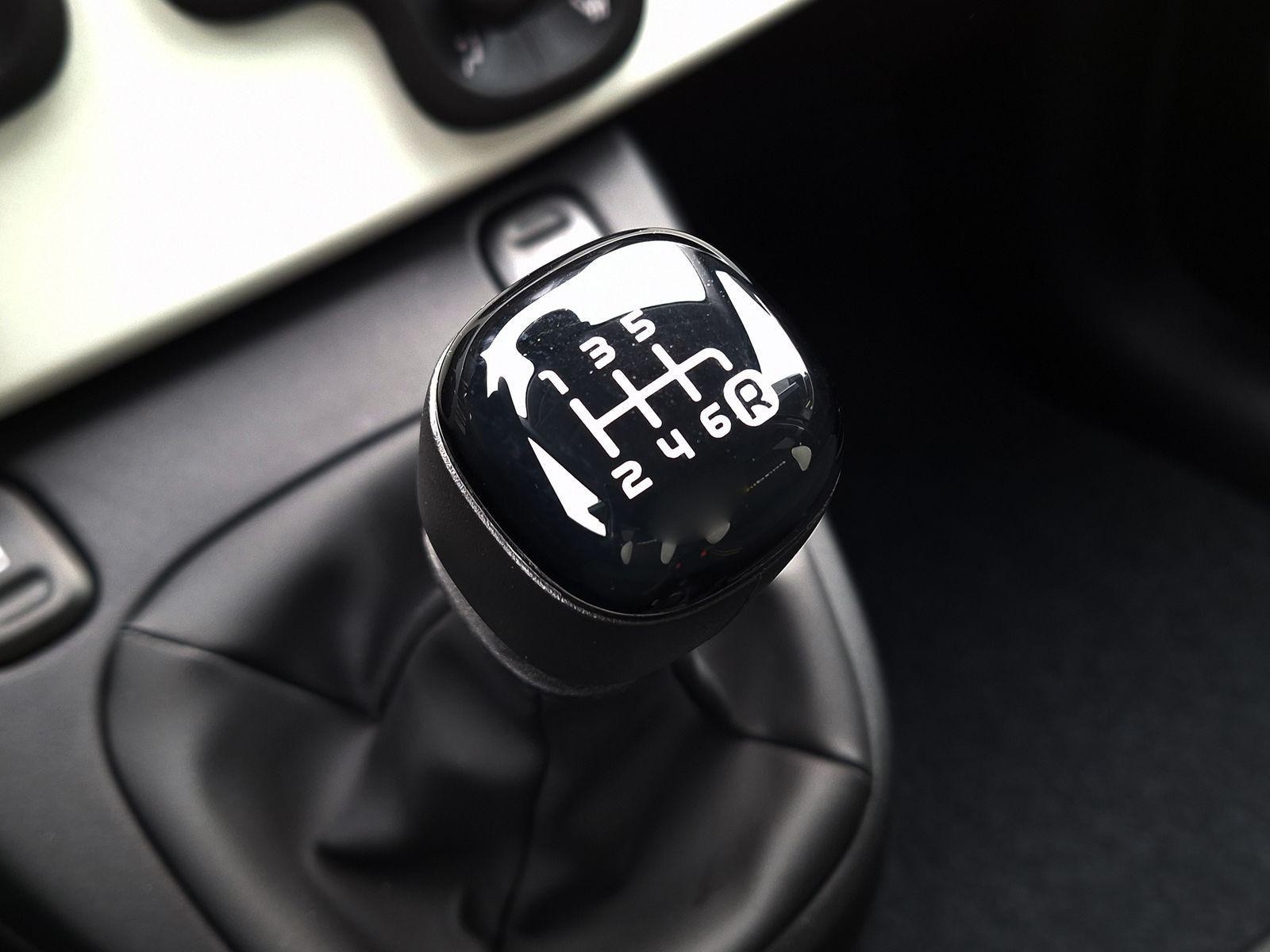 18 - Fiat Pandina cross 1.0 firefly hybrid 70cv s&s