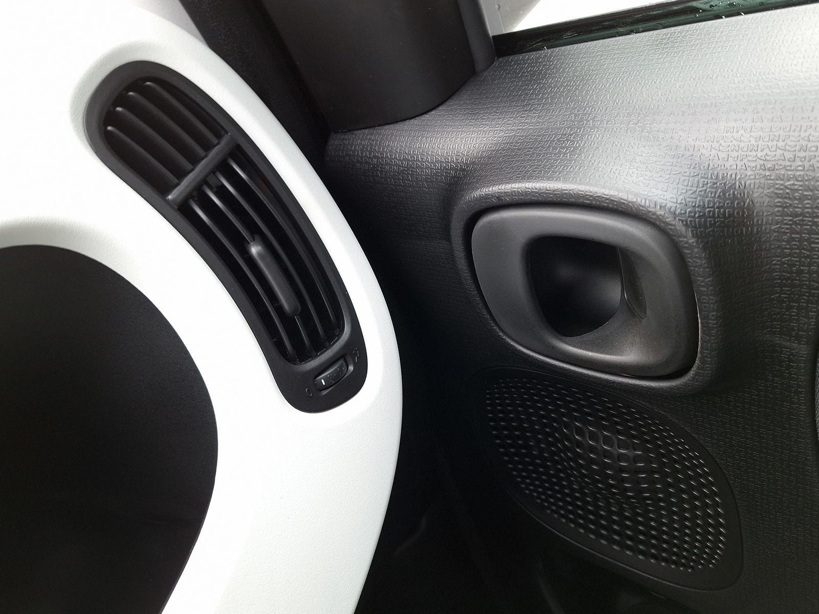 21 - Fiat Pandina cross 1.0 firefly hybrid 70cv s&s