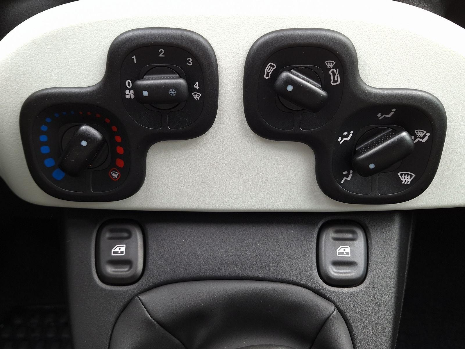 17 - Fiat Pandina cross 1.0 firefly hybrid 70cv s&s